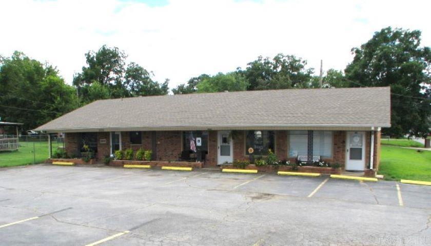 Great investment property w/10% return! This commercial building is located in central downtown Cabot in an area of revitalization & expanding commercial growth. High population of 6,890 within 1 mile radius & 28,301 in 3 mile radius. 3 Separately metered spaces w/long standing tenants. 100% Occupancy. Other commercial, retail, & restaurants within walking distance. Call for more details!