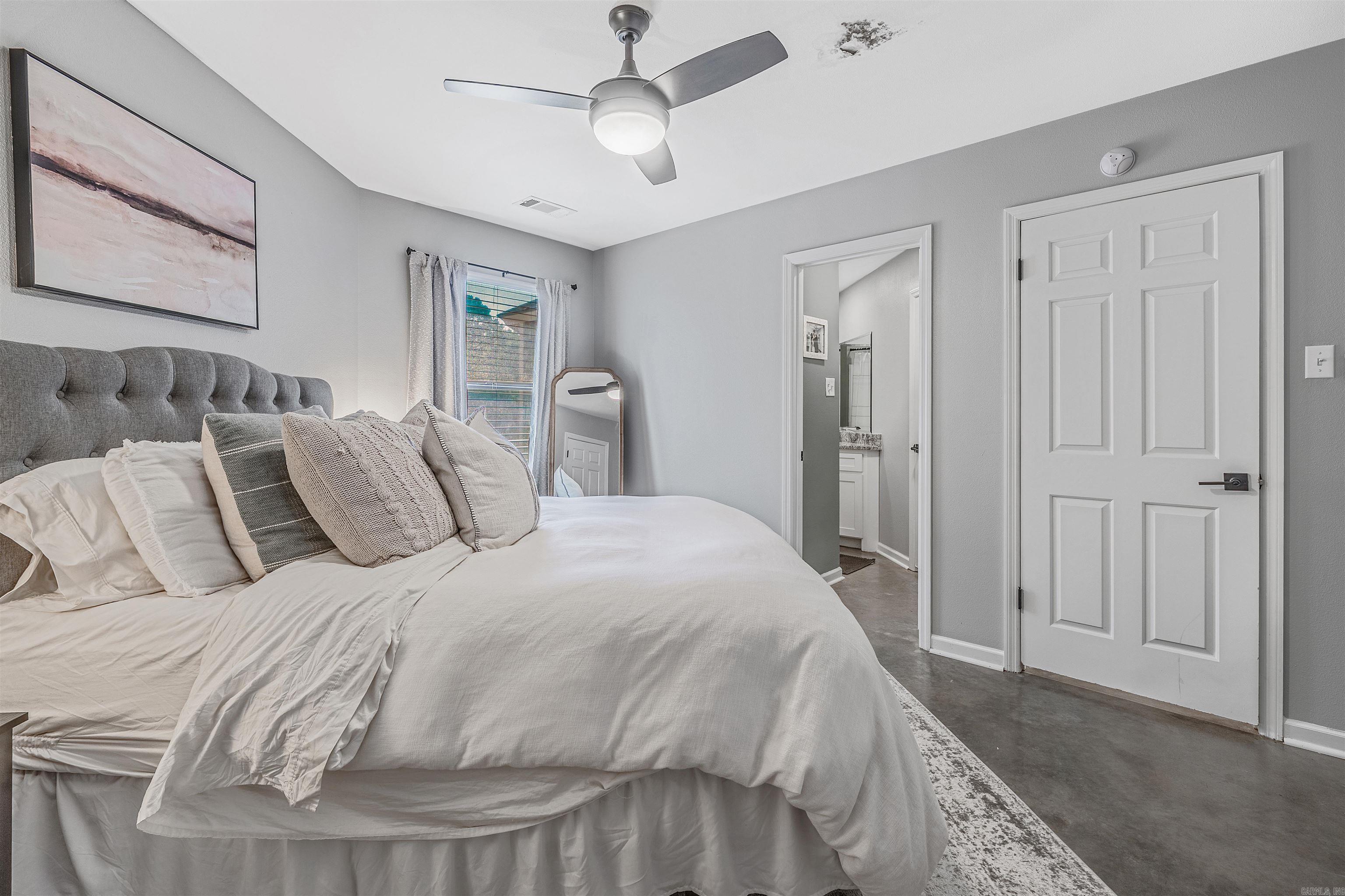 OAKMONT - Residential