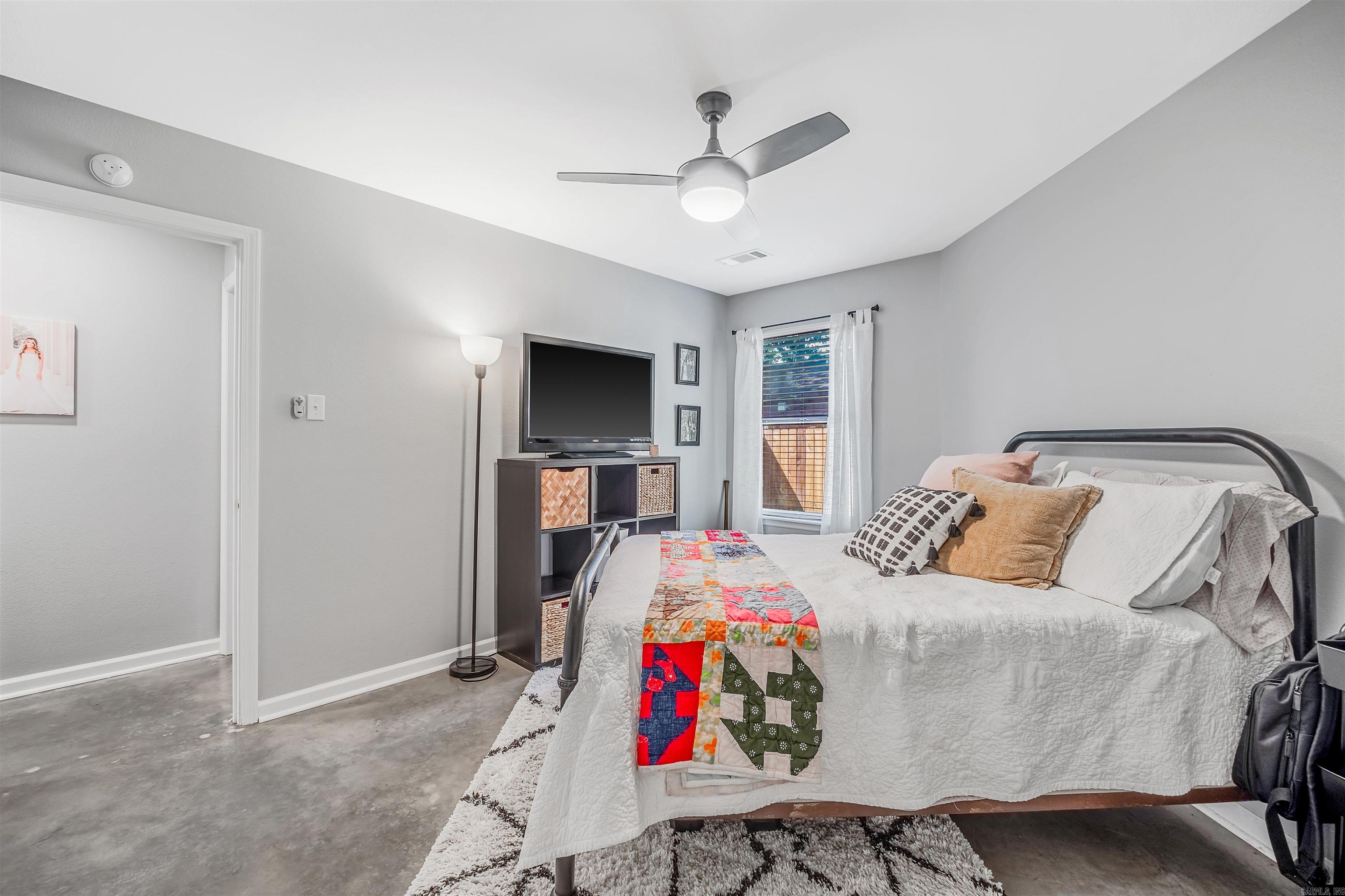 OAKMONT - Residential