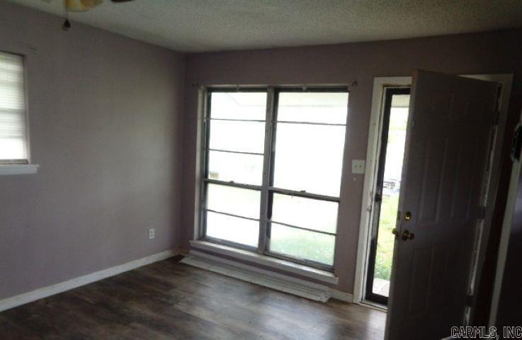 GLENVIEW - Residential