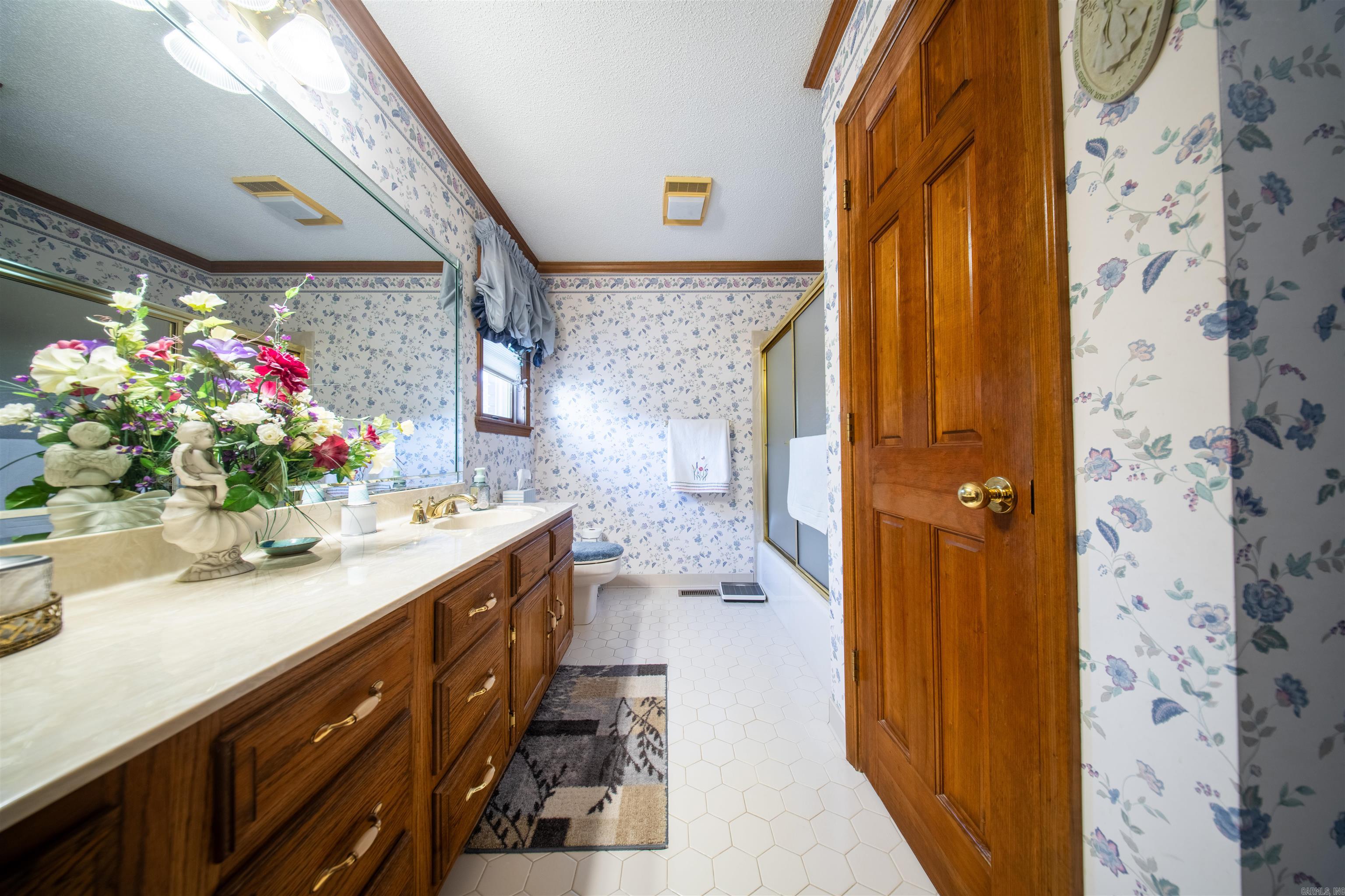 OVERBROOK - Residential