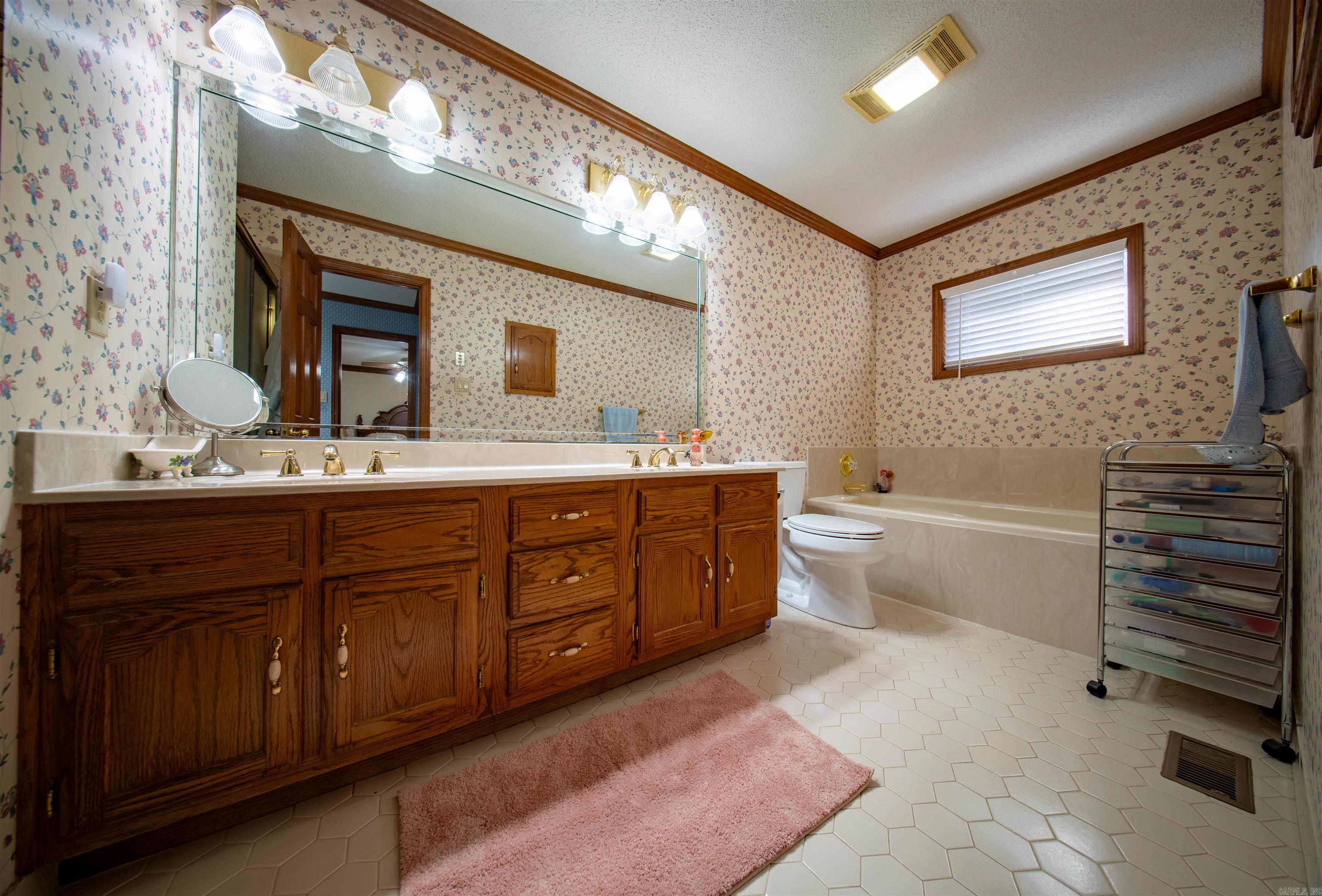 OVERBROOK - Residential