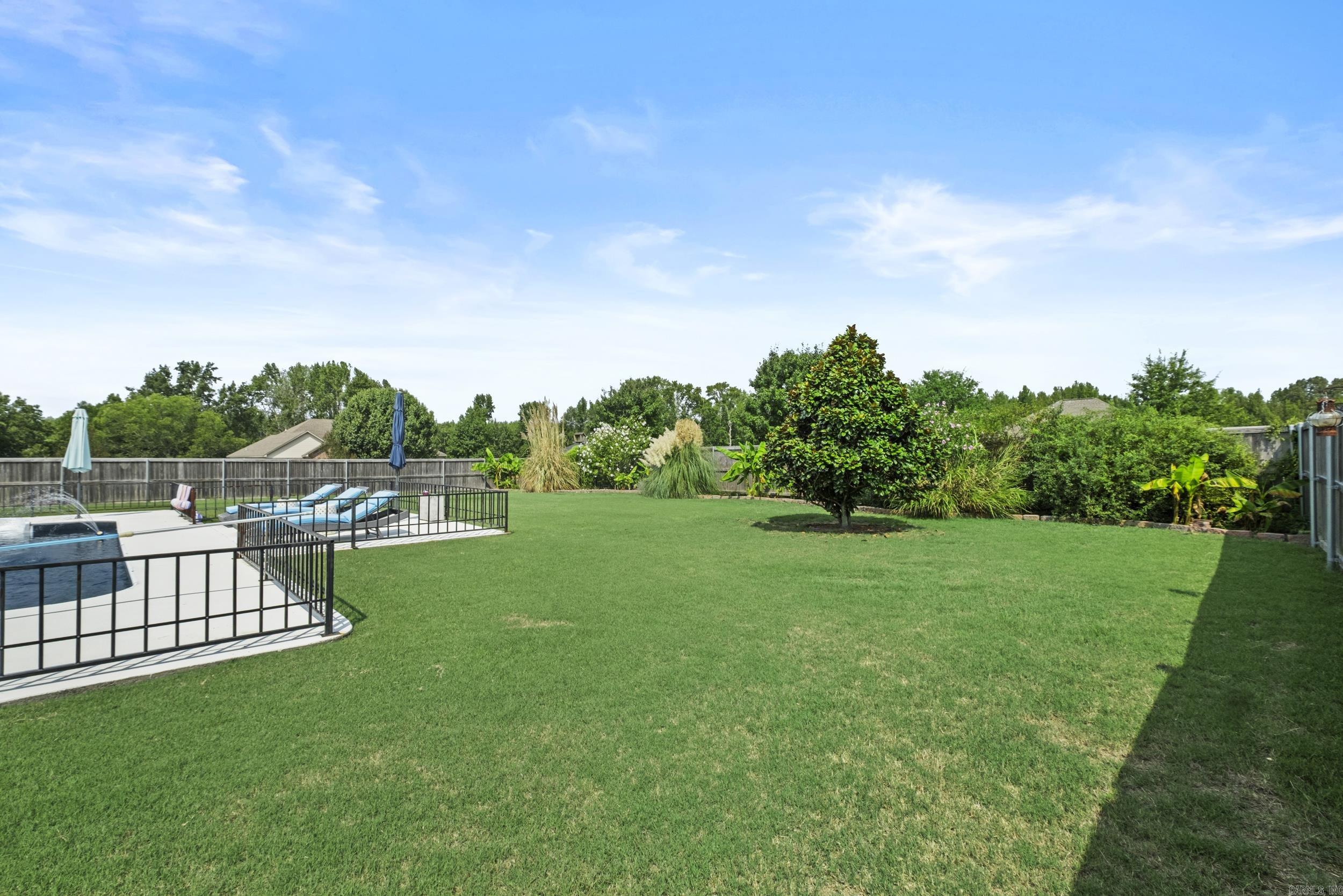 TIFFANY ESTATES - Residential