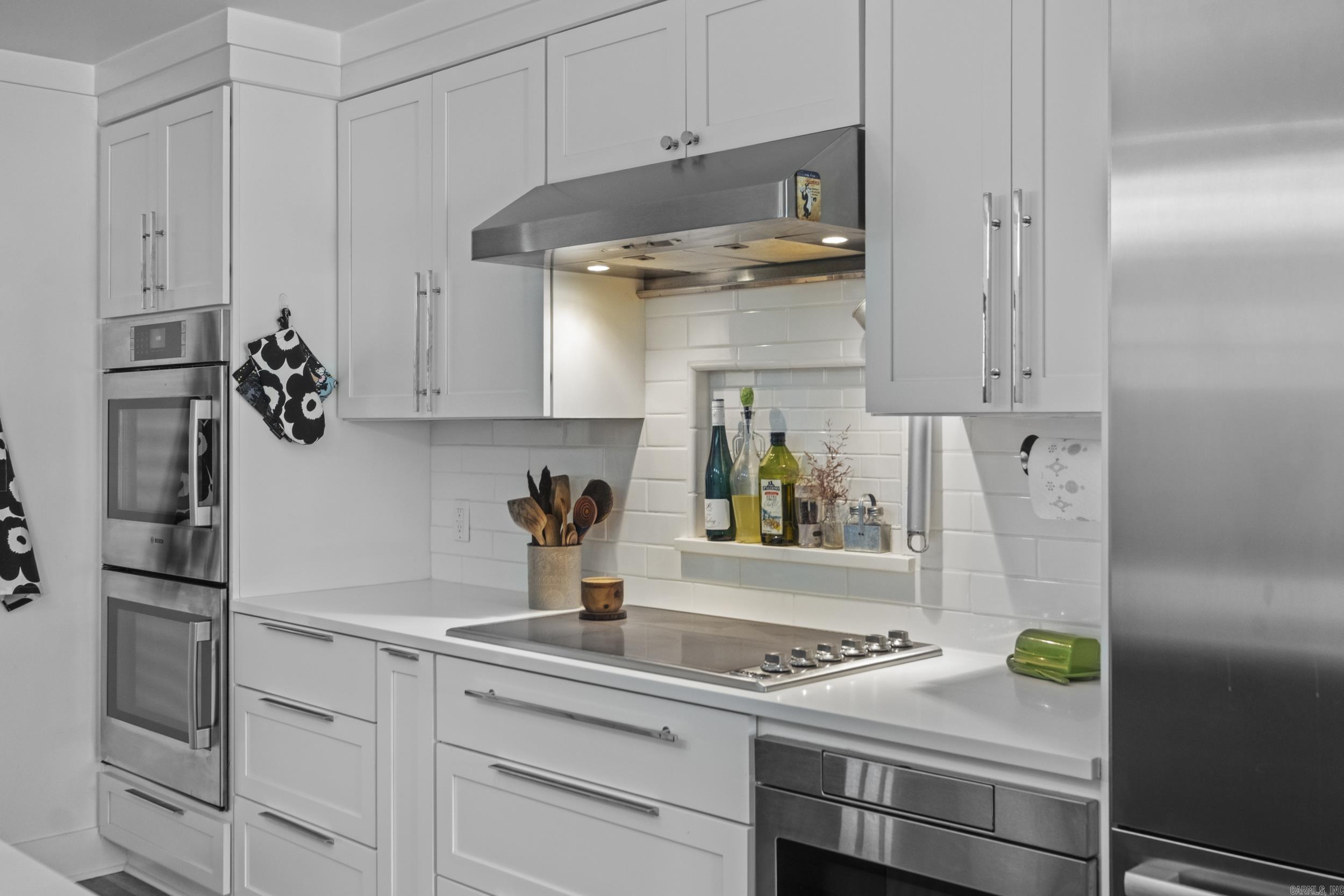 TIFFANY ESTATES - Residential