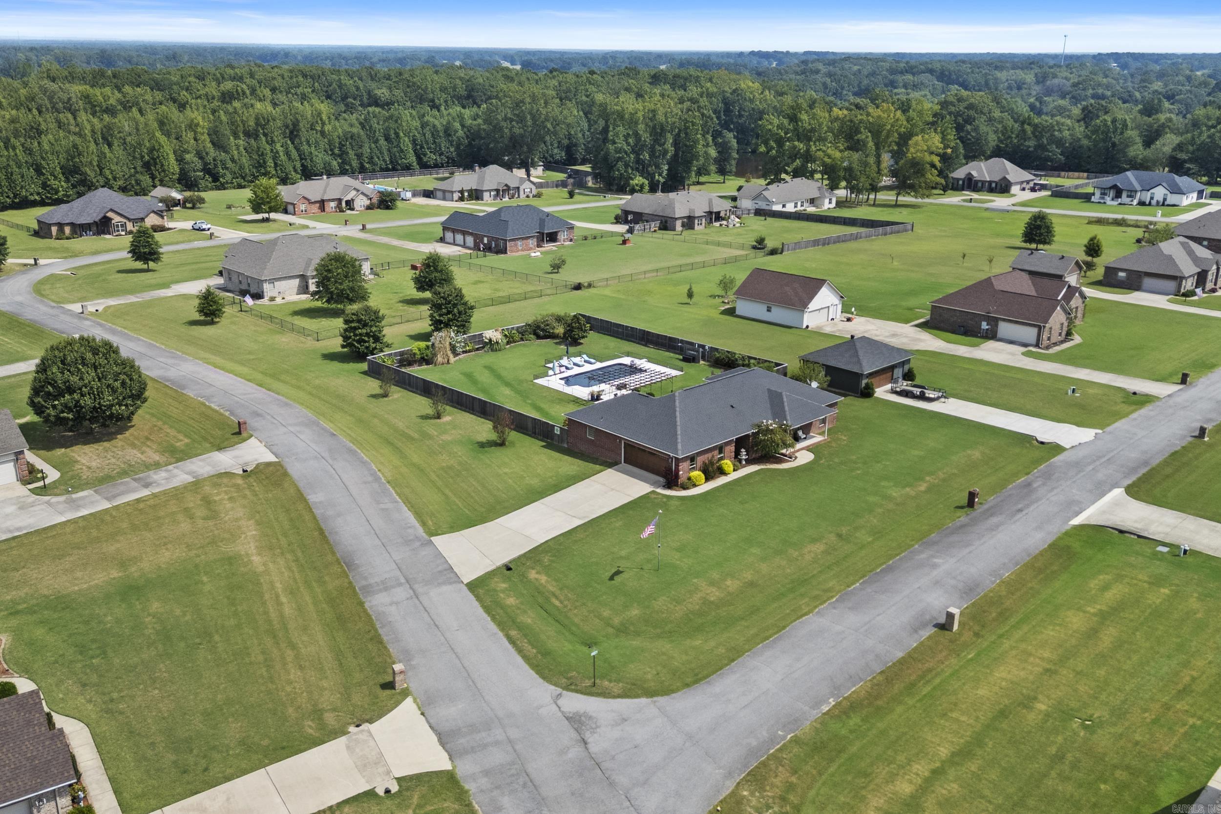 TIFFANY ESTATES - Residential