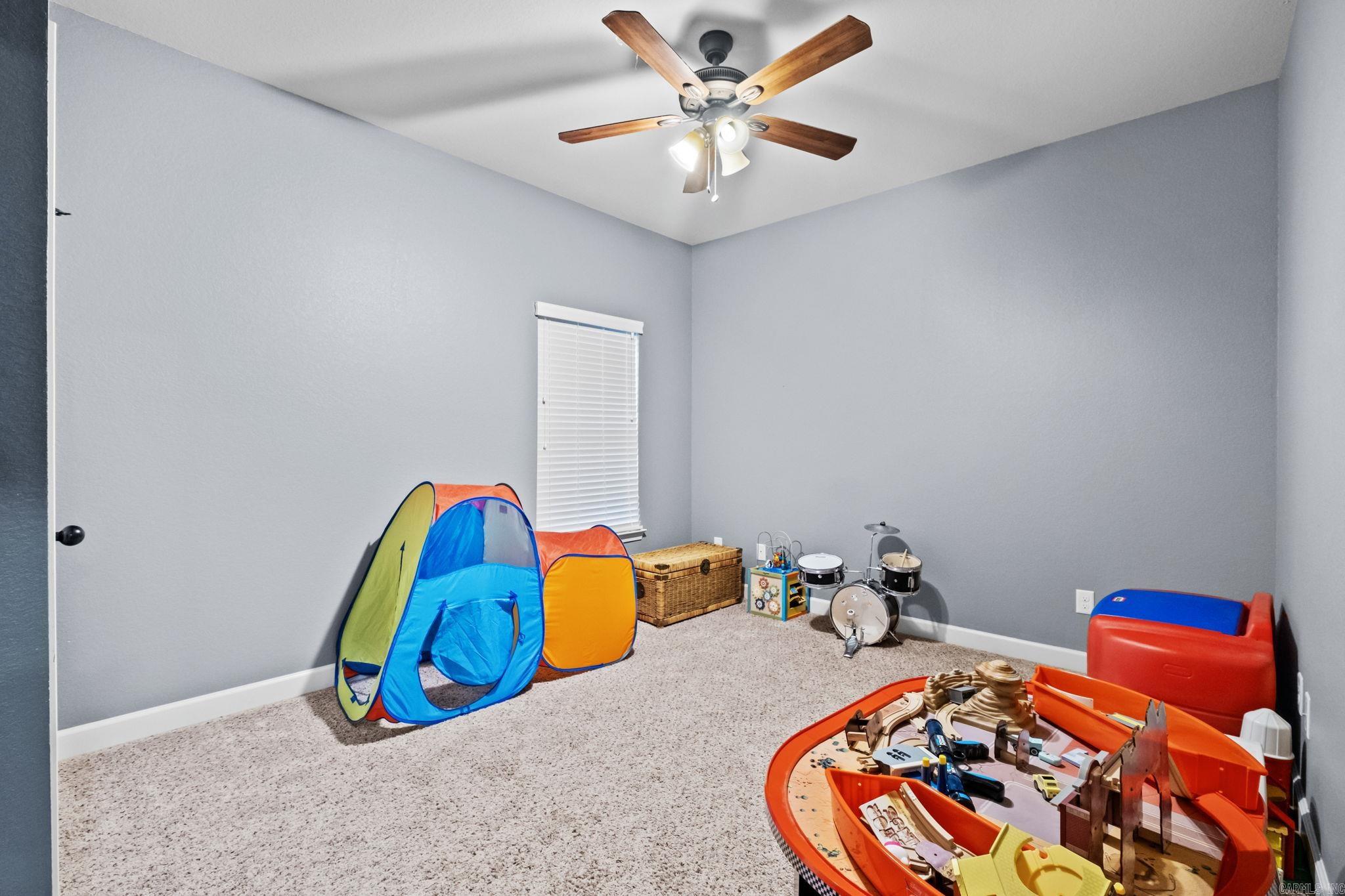 MOUNT TABOR ESTATES - Residential