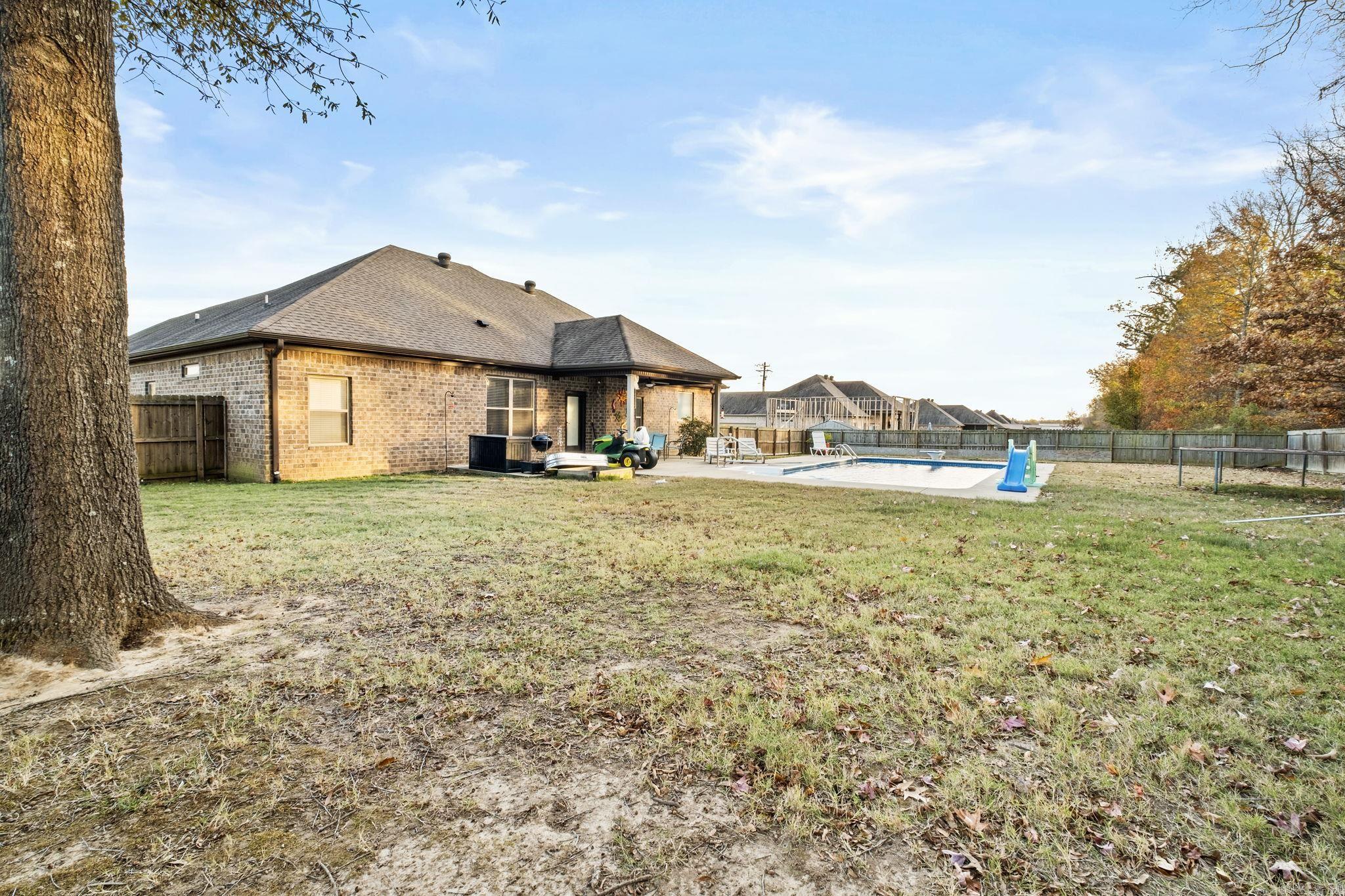 MOUNT TABOR ESTATES - Residential