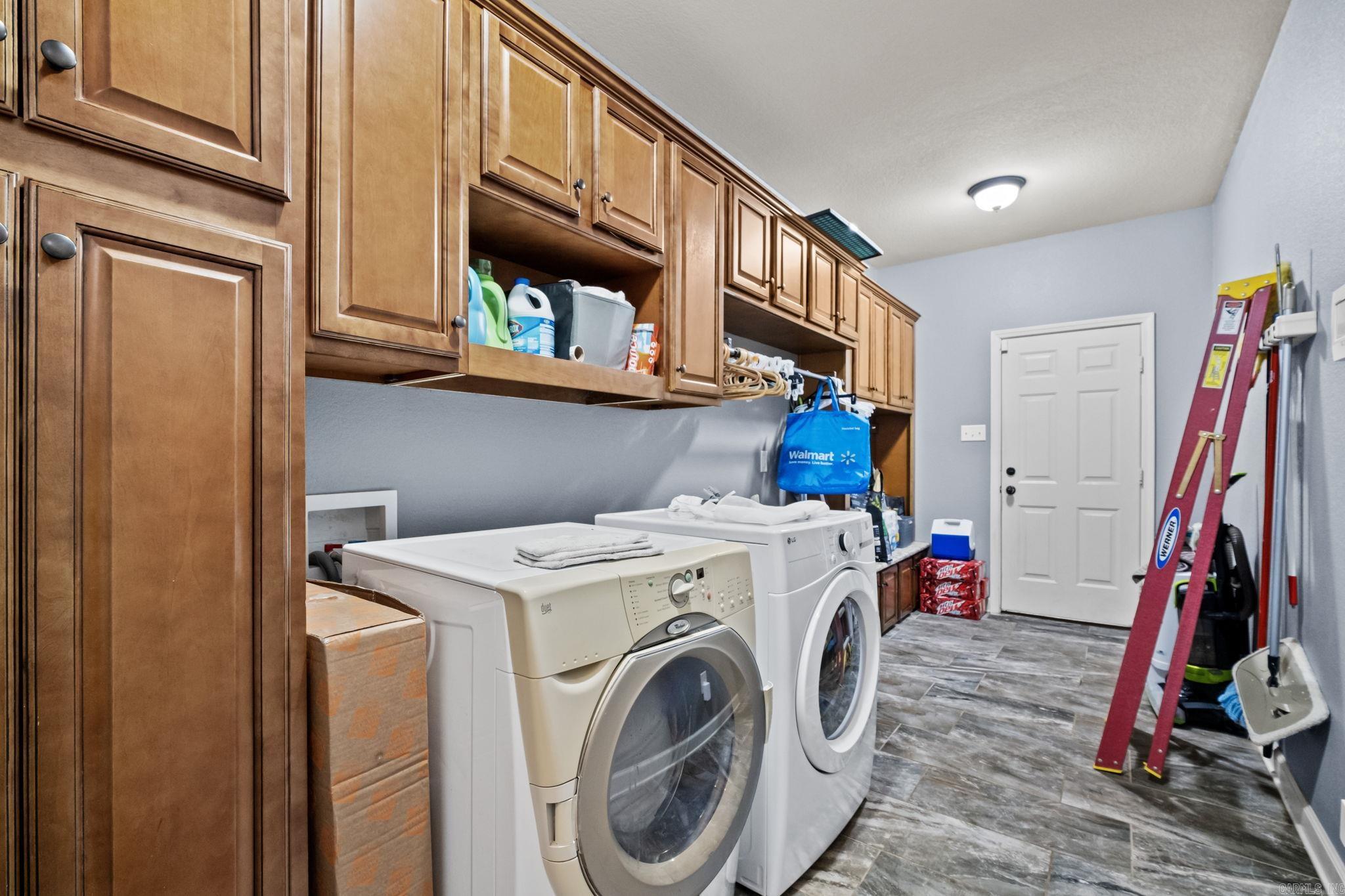MOUNT TABOR ESTATES - Residential