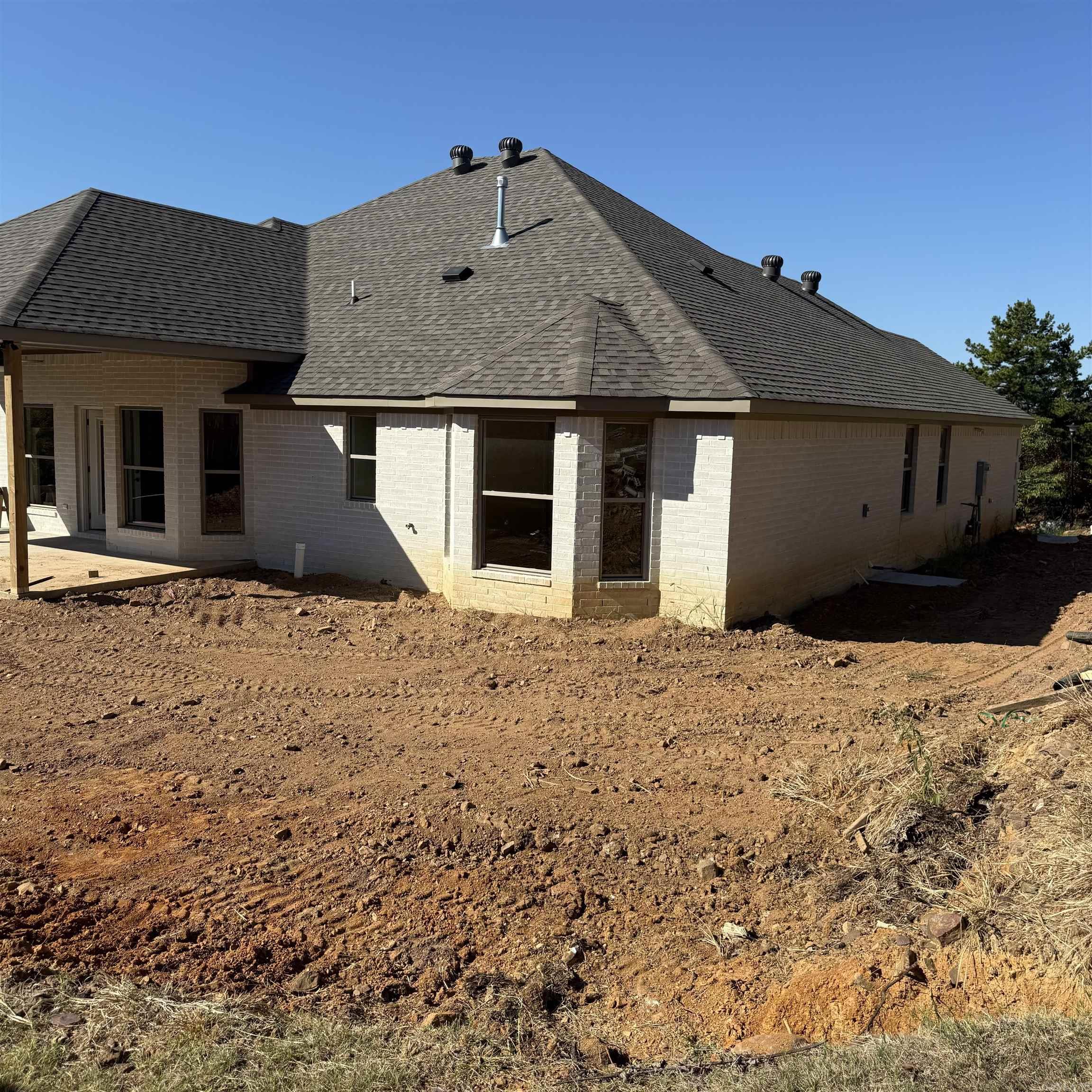 MAJESTIC POINTE - Residential