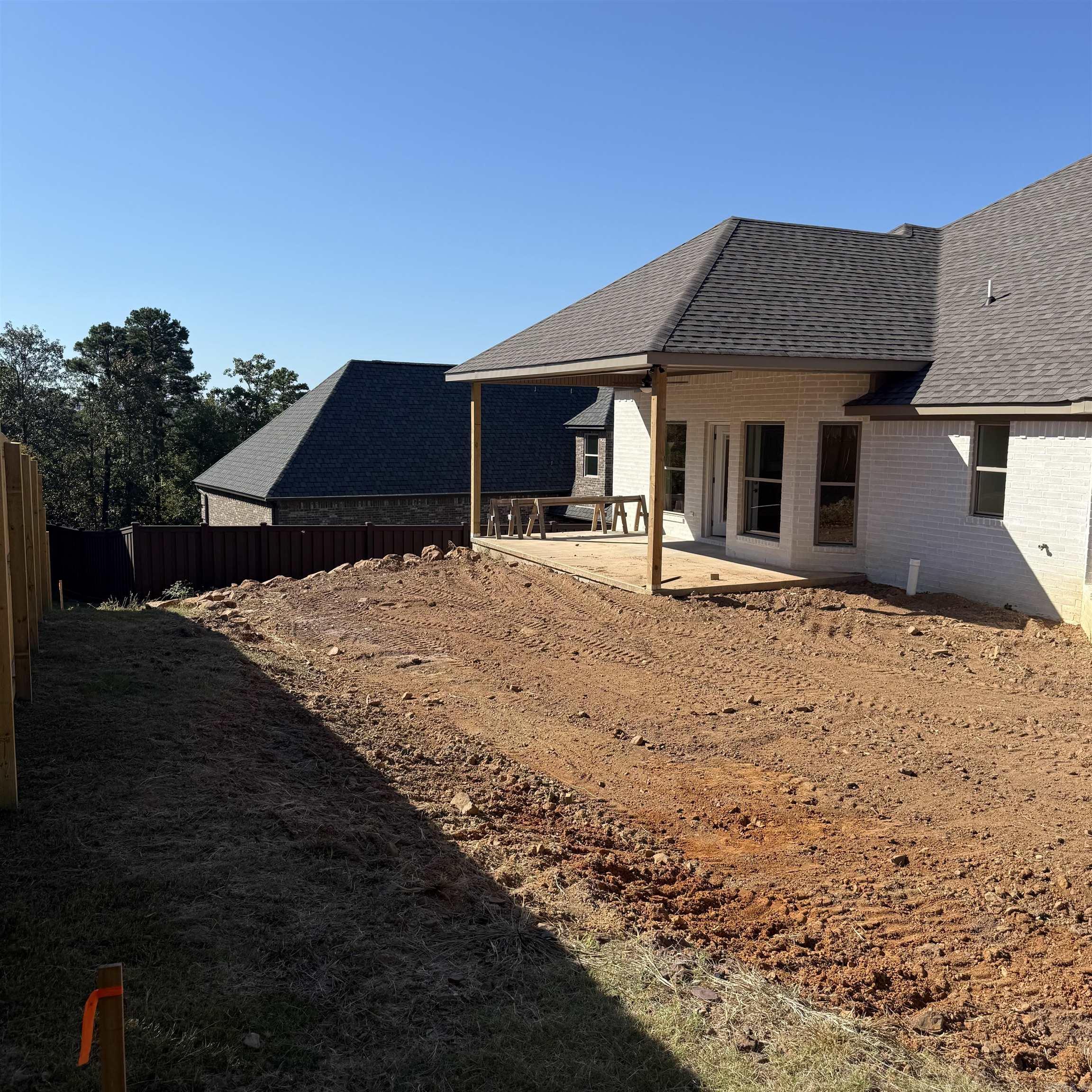 MAJESTIC POINTE - Residential