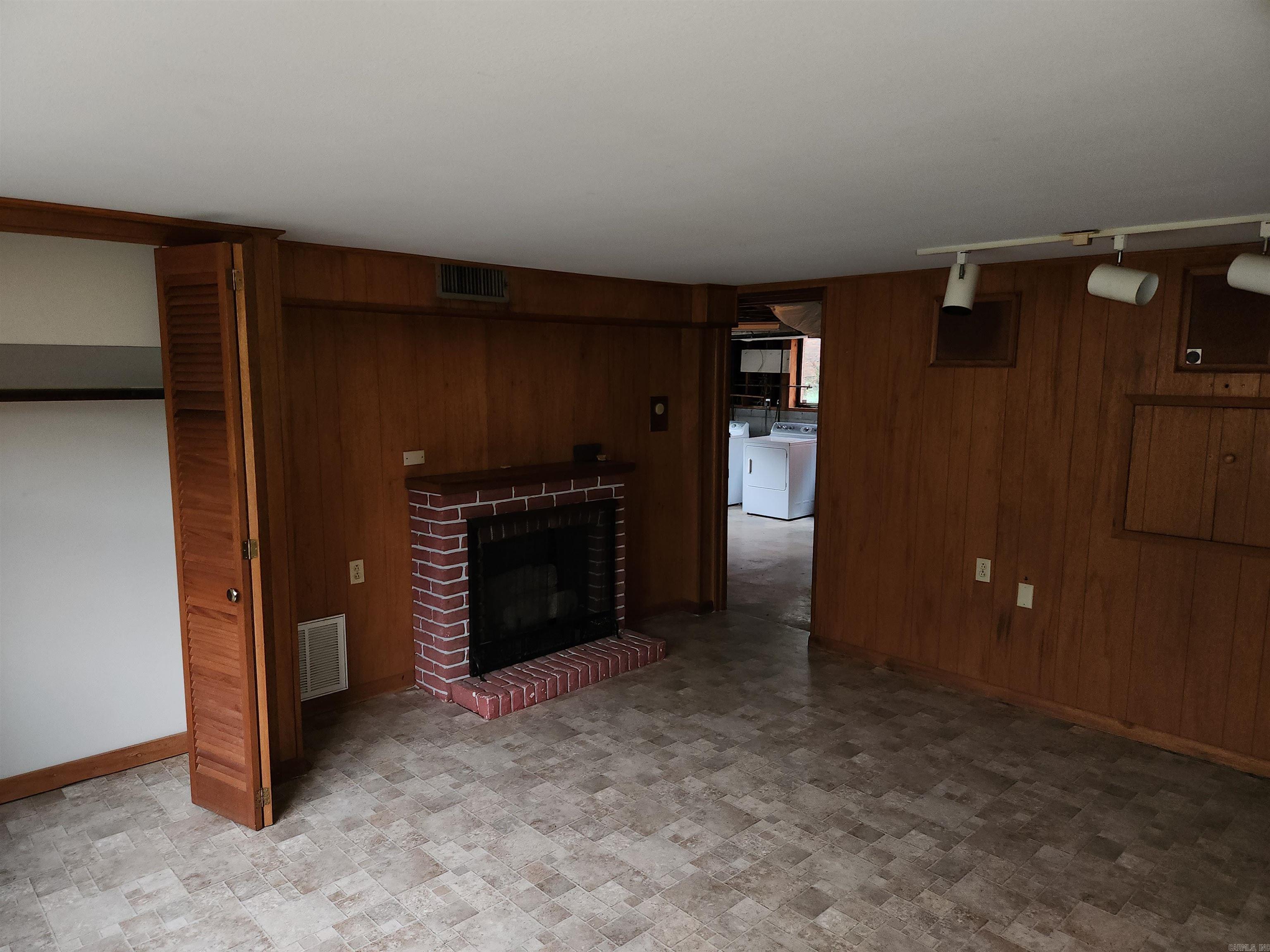 Strong & Waters - Residential Income