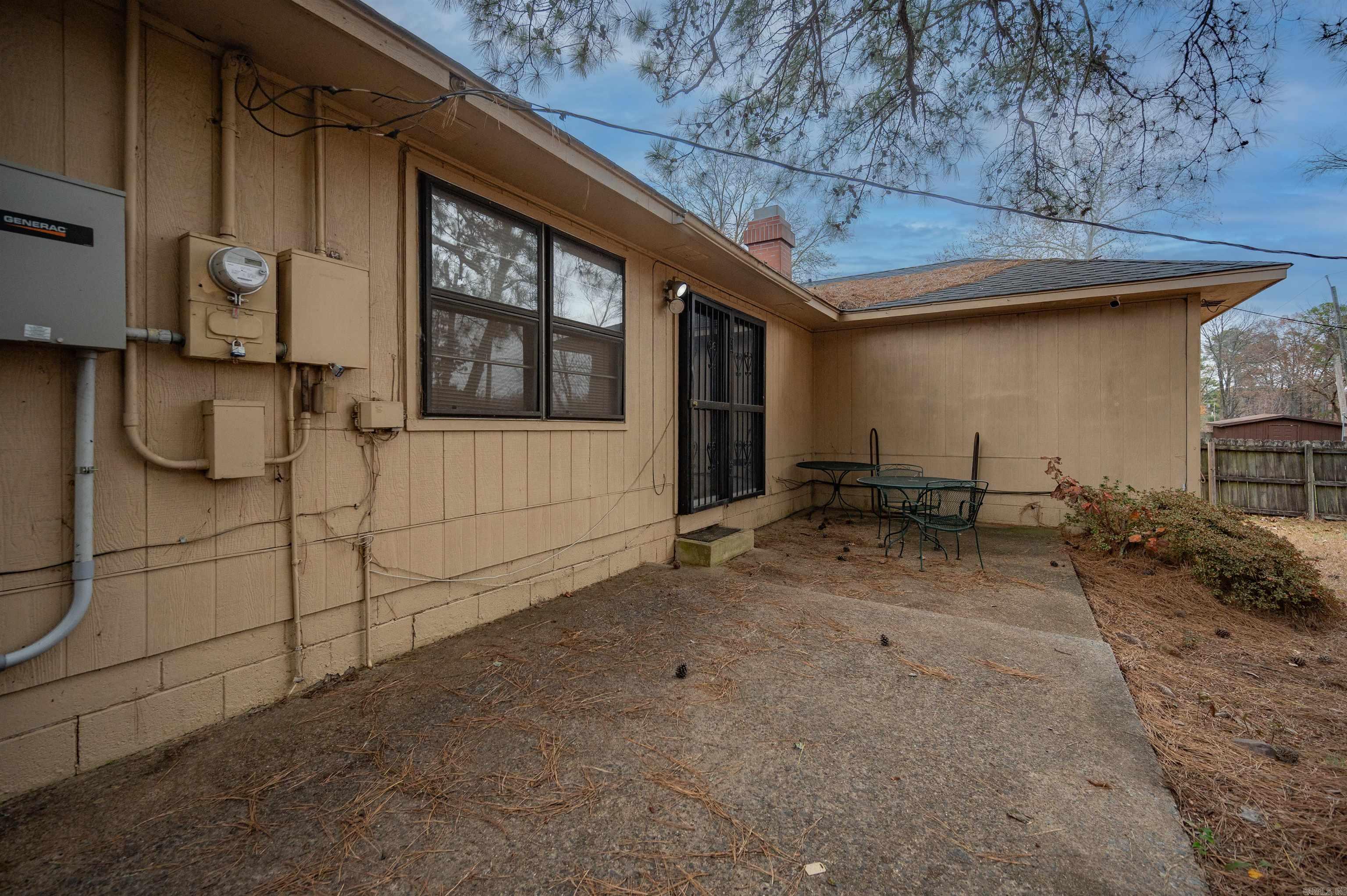 TWIN LAKES - Residential