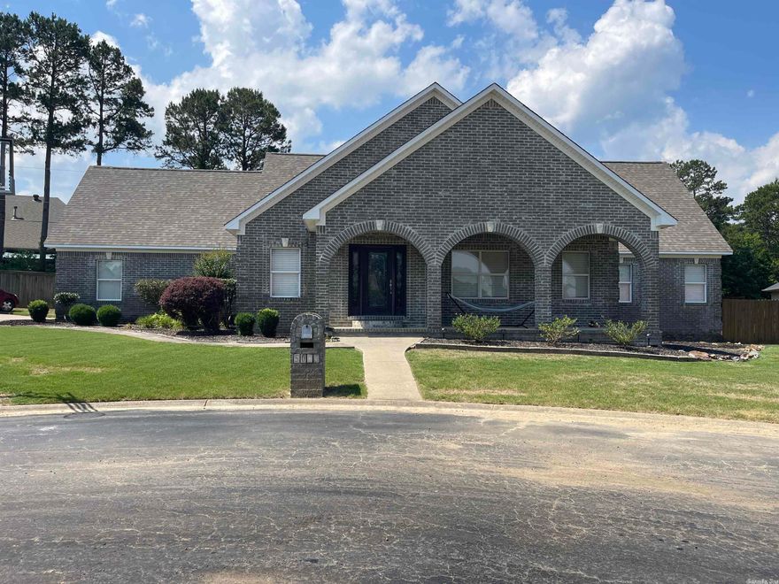 Great home in gated community. Master and 2 bedrooms on main floor. Upstairs has a bedroom, bonus room, and full bath. Down stairs has a spacious den with a fireplace open to the den and dining room area, a sun room, office/study area. Large kitchen with granite counter tops, lots of storage, with an eating area looking out to back yard.  New carpet in downstairs bedrooms(2022), new roof with architectural shingles (2022), new HVAC in the second floor of house(2022). Schedule to view this home starting on Monday June 5.