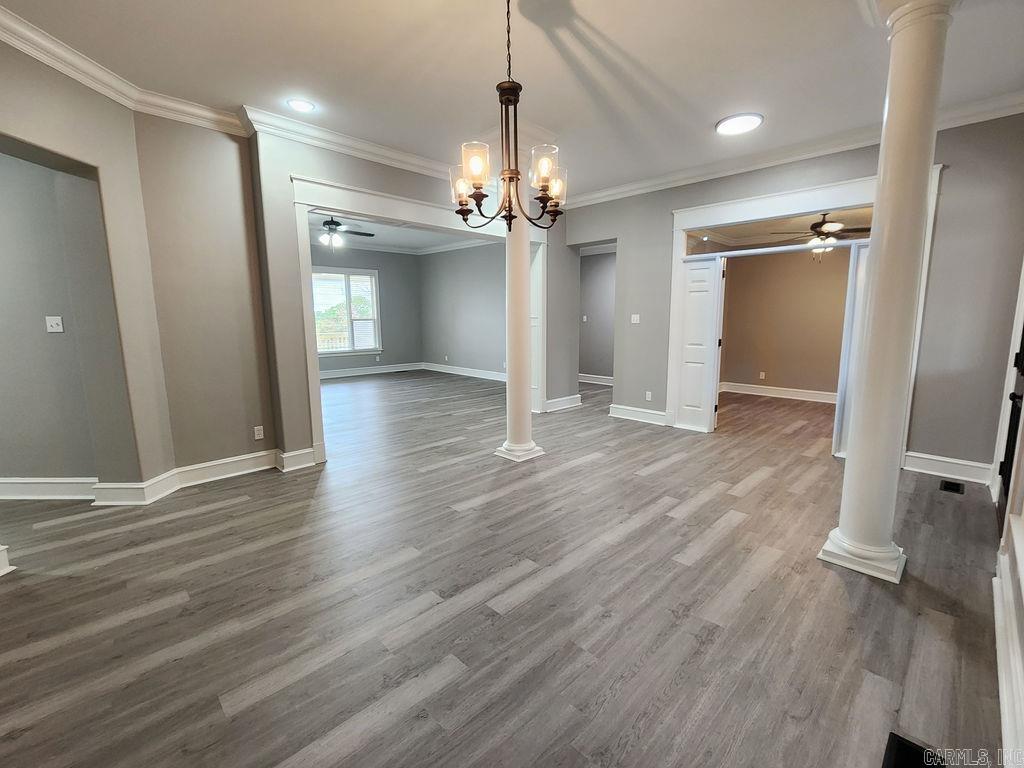 LONGLEA MANOR ADDN - Residential