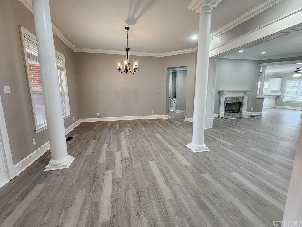 LONGLEA MANOR ADDN - Residential