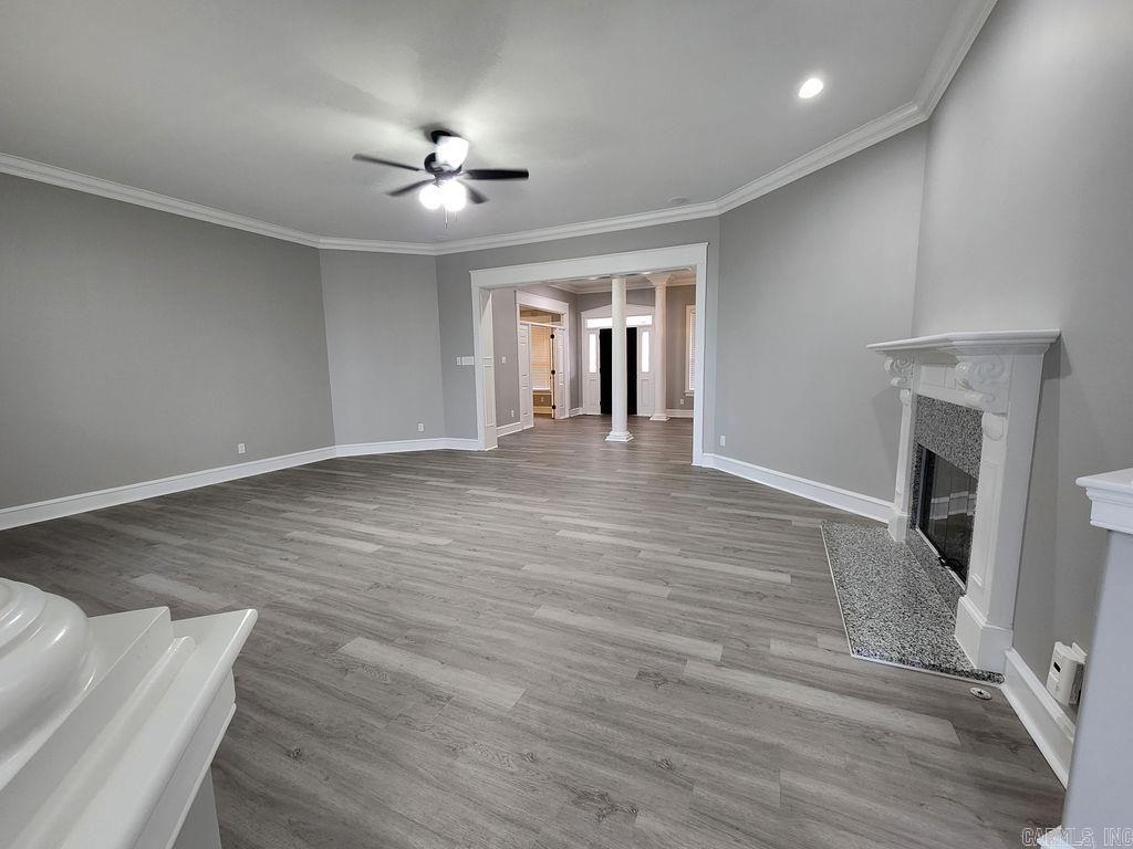 LONGLEA MANOR ADDN - Residential