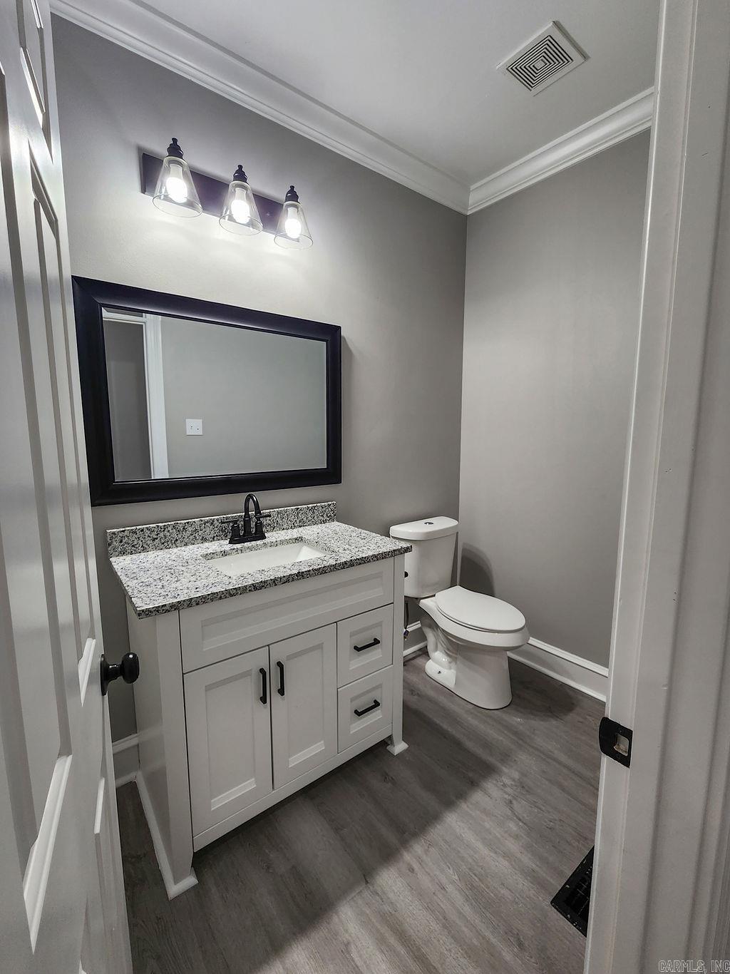 LONGLEA MANOR ADDN - Residential