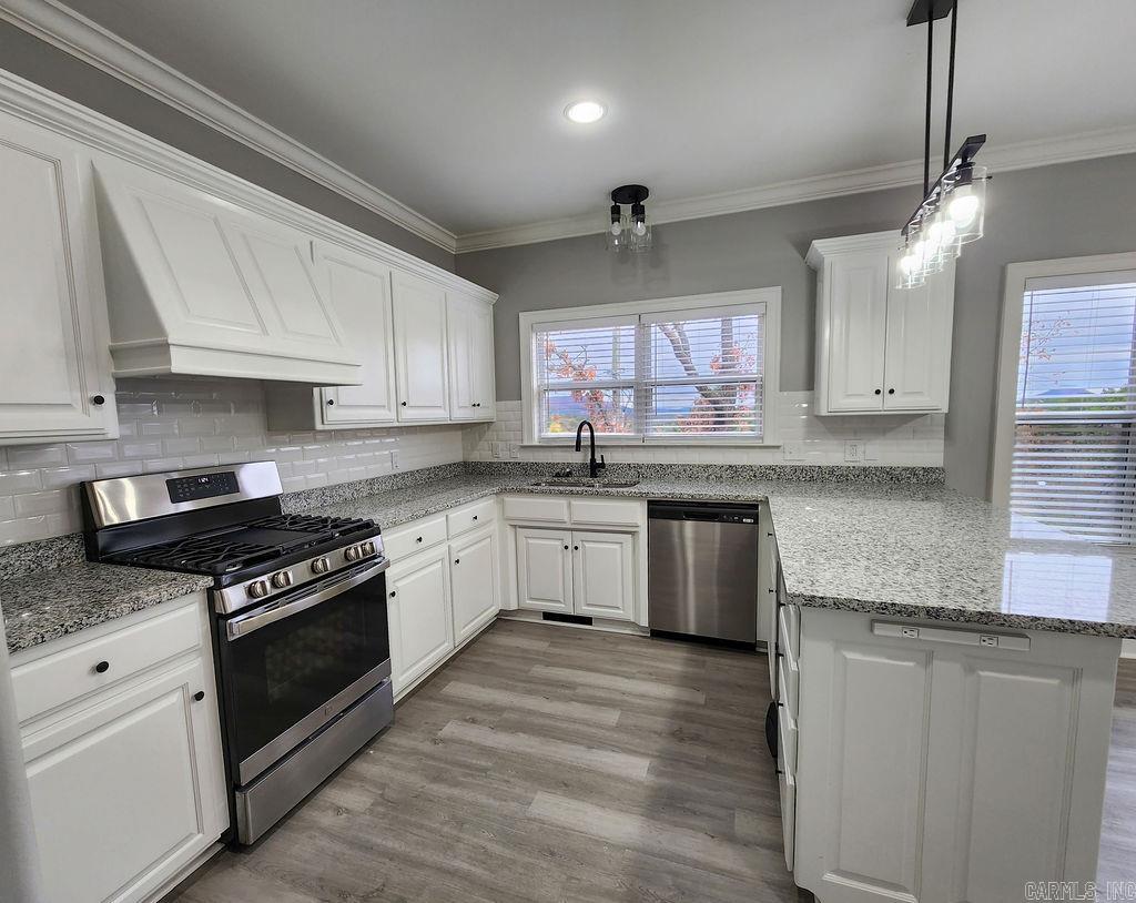 LONGLEA MANOR ADDN - Residential