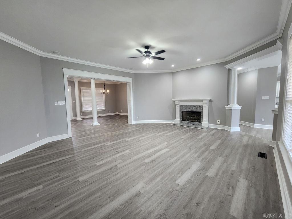 LONGLEA MANOR ADDN - Residential