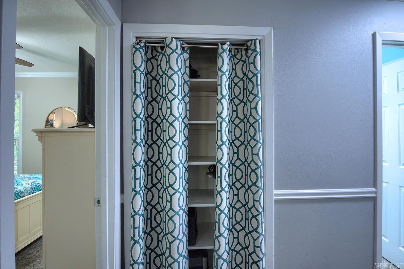 VALENCIA COURTS - Residential