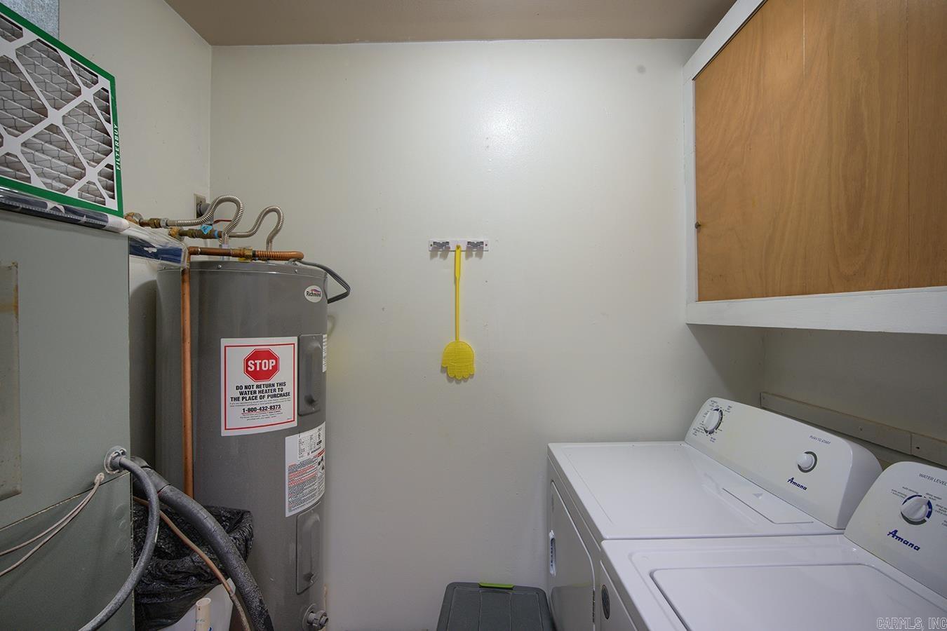 VALENCIA COURTS - Residential