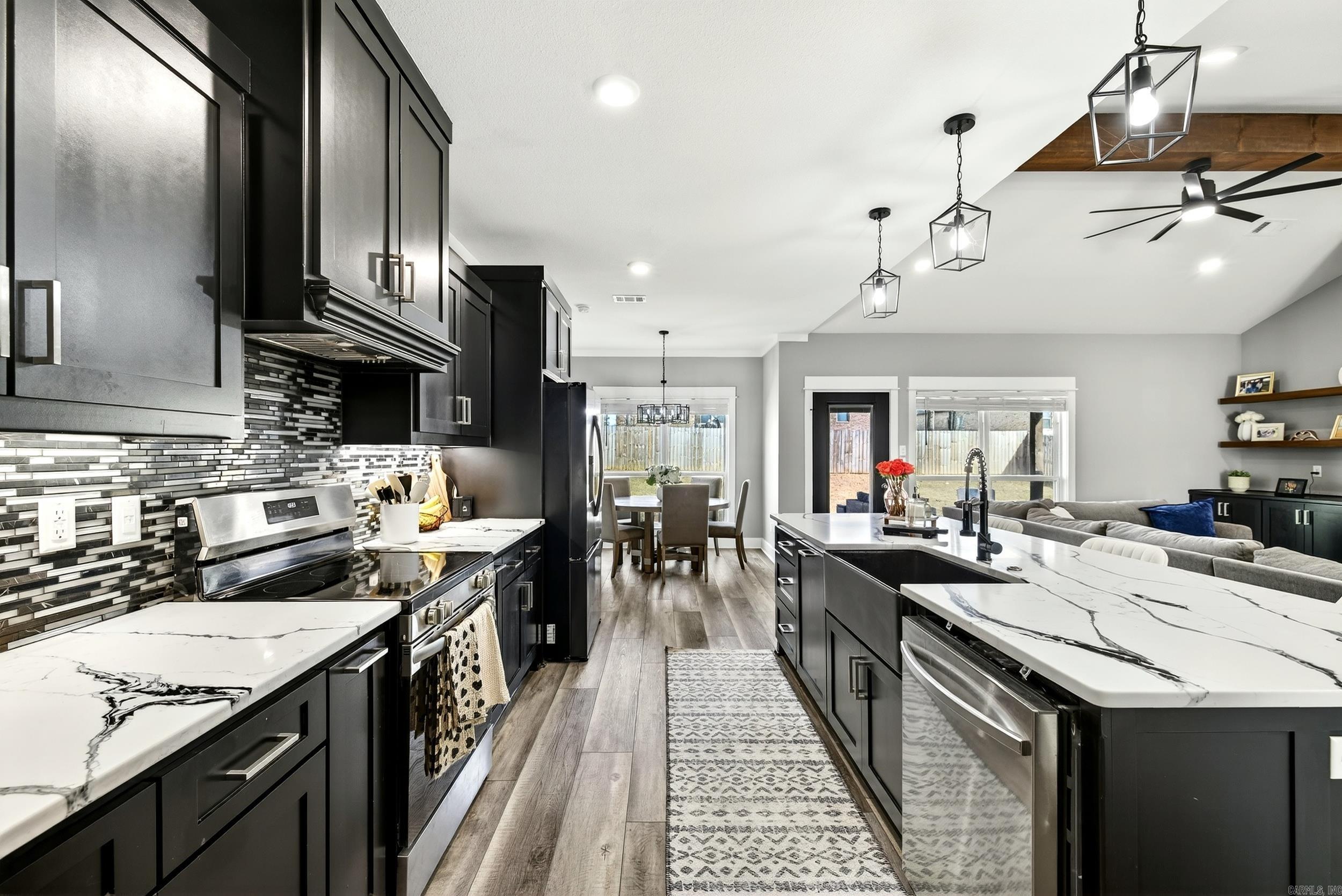 HIDDEN VALLEY ESTATES - Residential