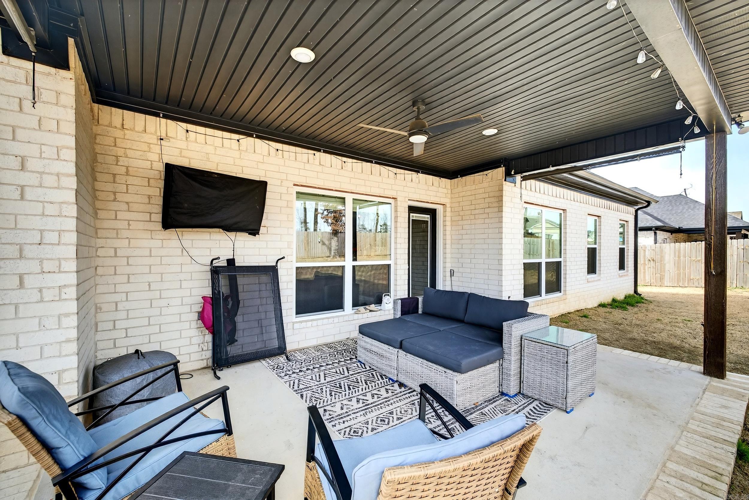 HIDDEN VALLEY ESTATES - Residential