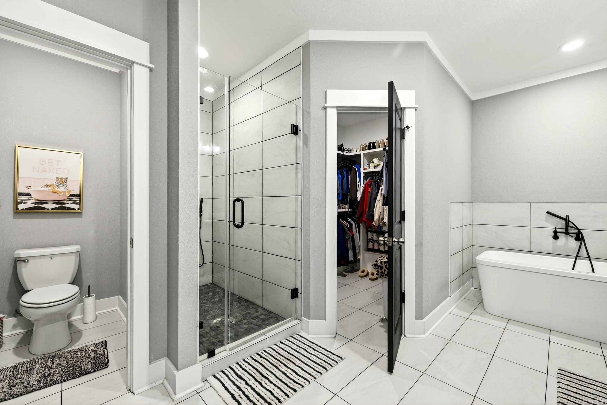 HIDDEN VALLEY ESTATES - Residential