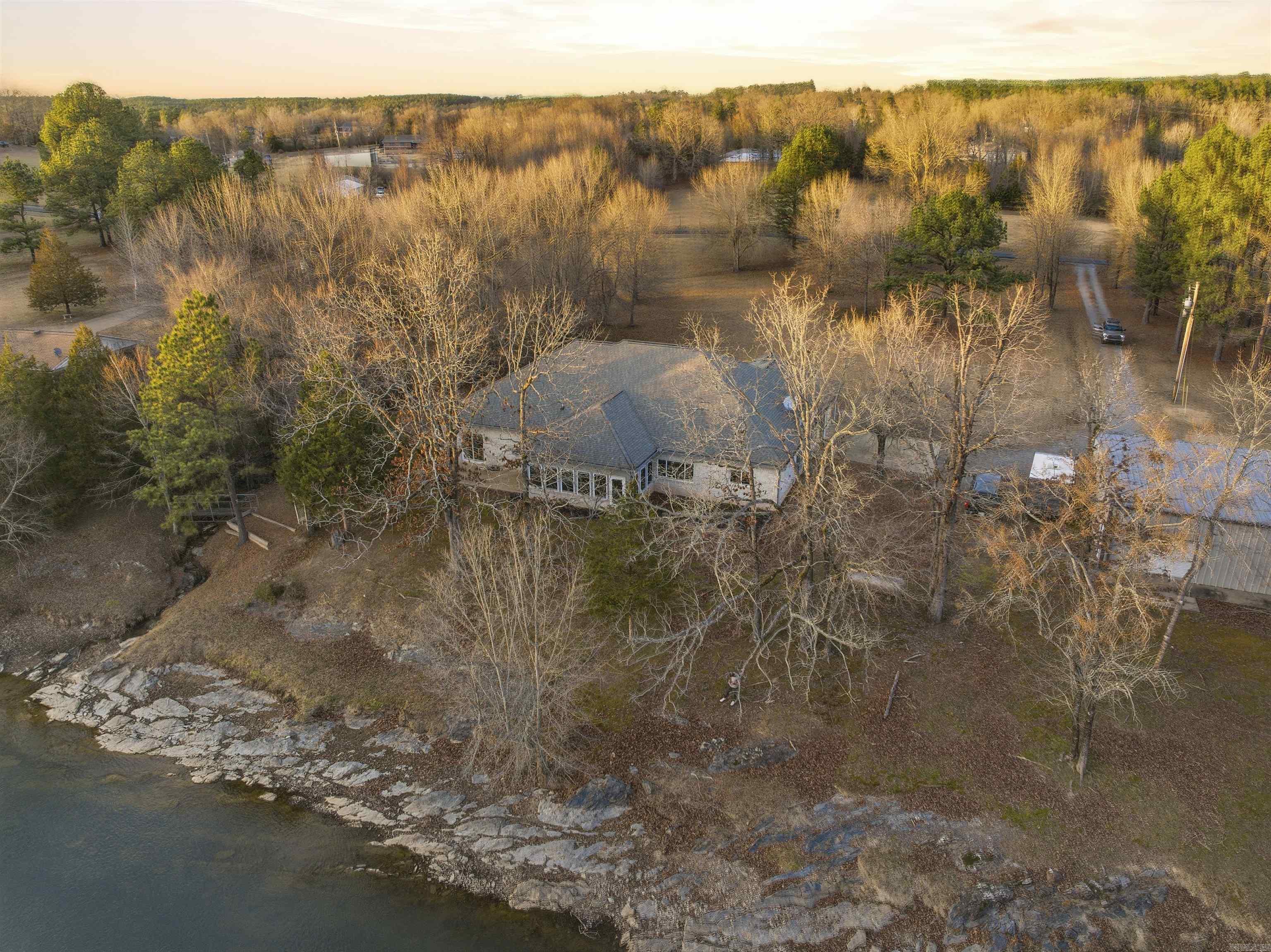 MAZARN ESTATES - Residential