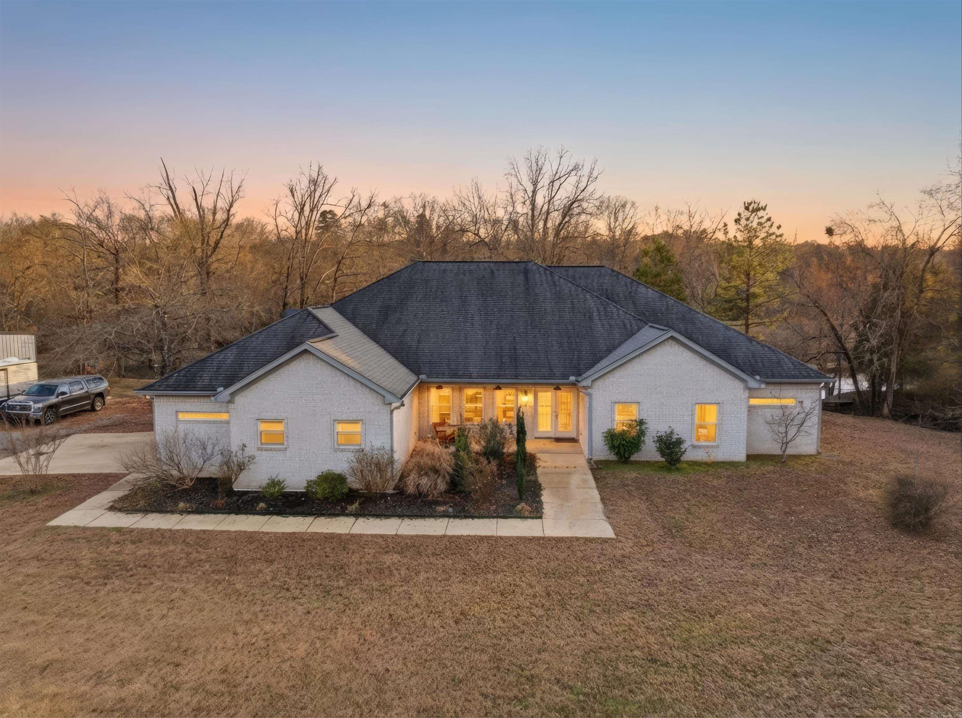 MAZARN ESTATES - Residential