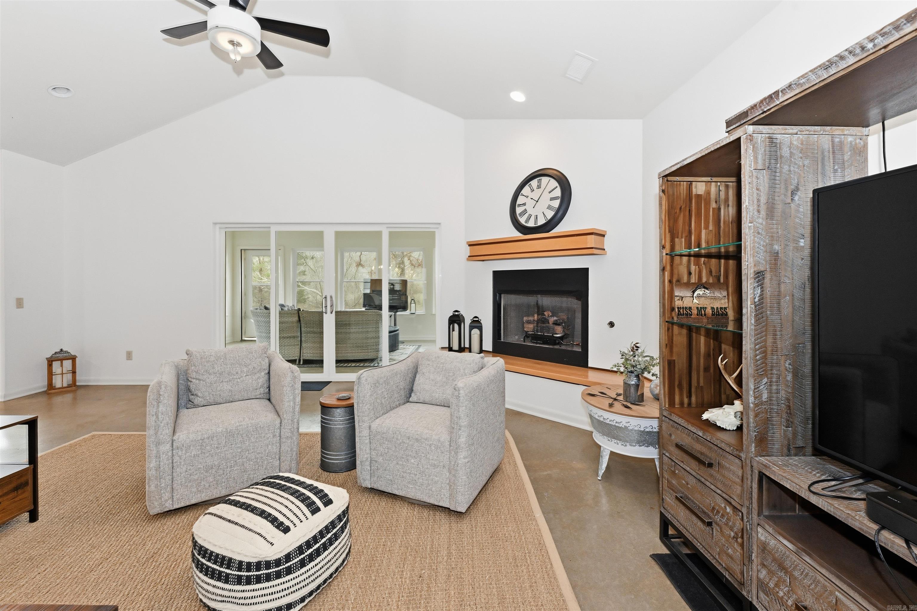 MAZARN ESTATES - Residential