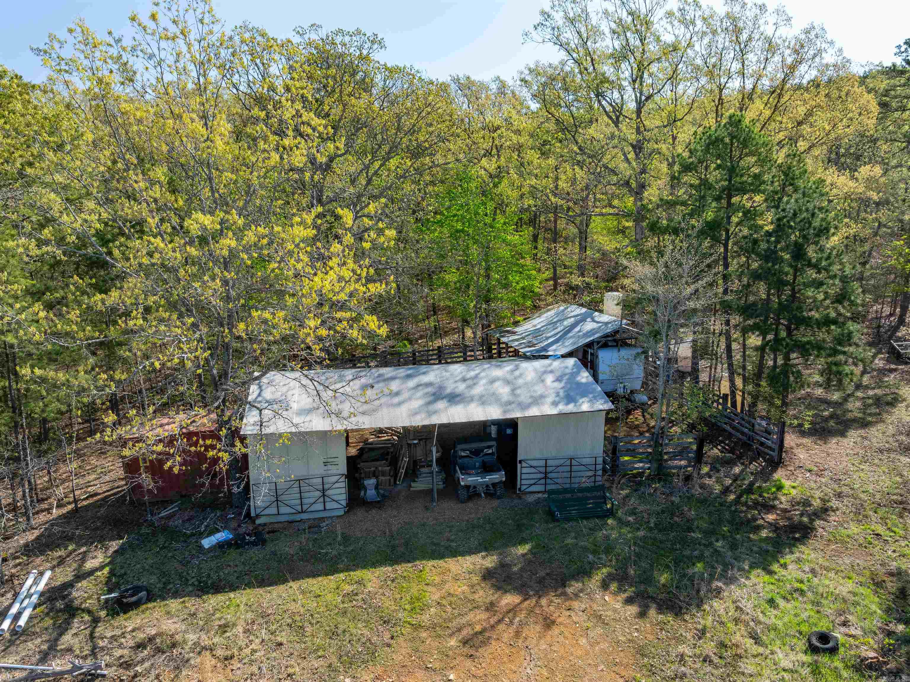 Metes & Bounds - Land