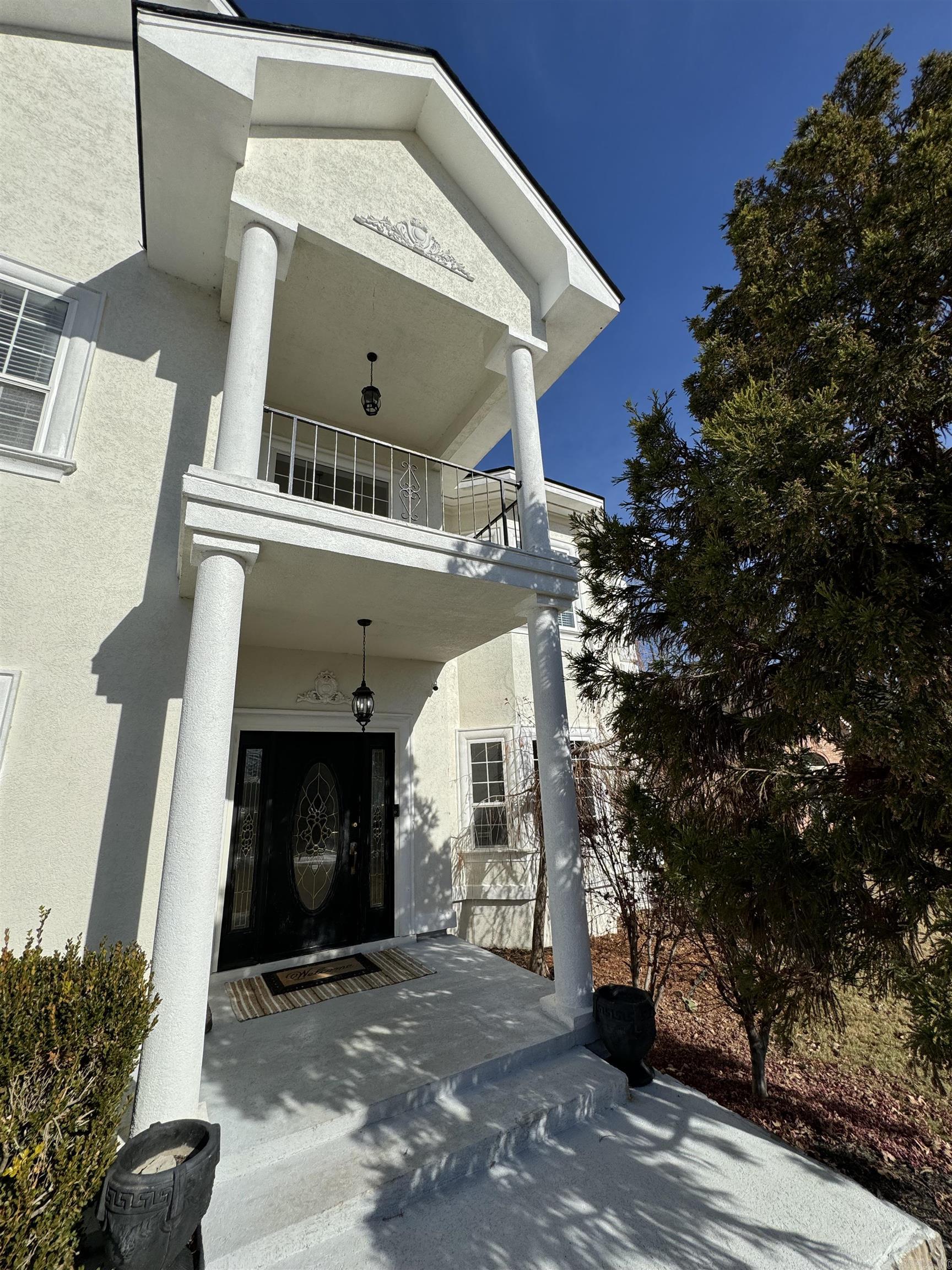 HUNTERS COVE - Residential