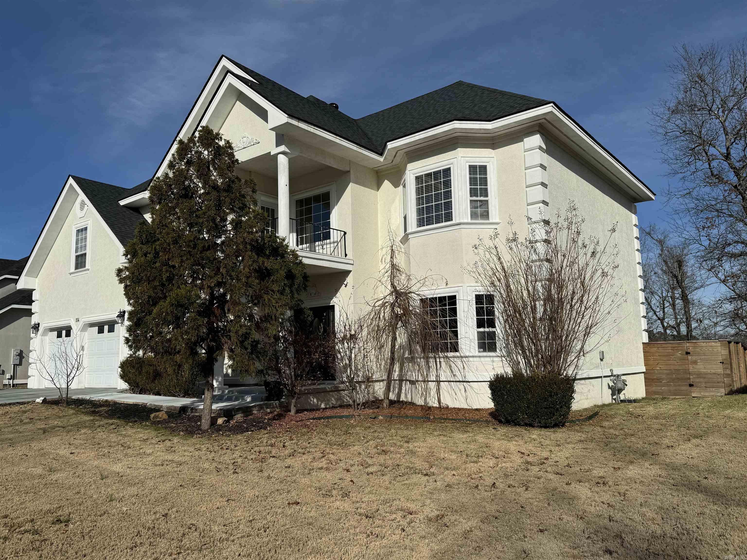 HUNTERS COVE - Residential