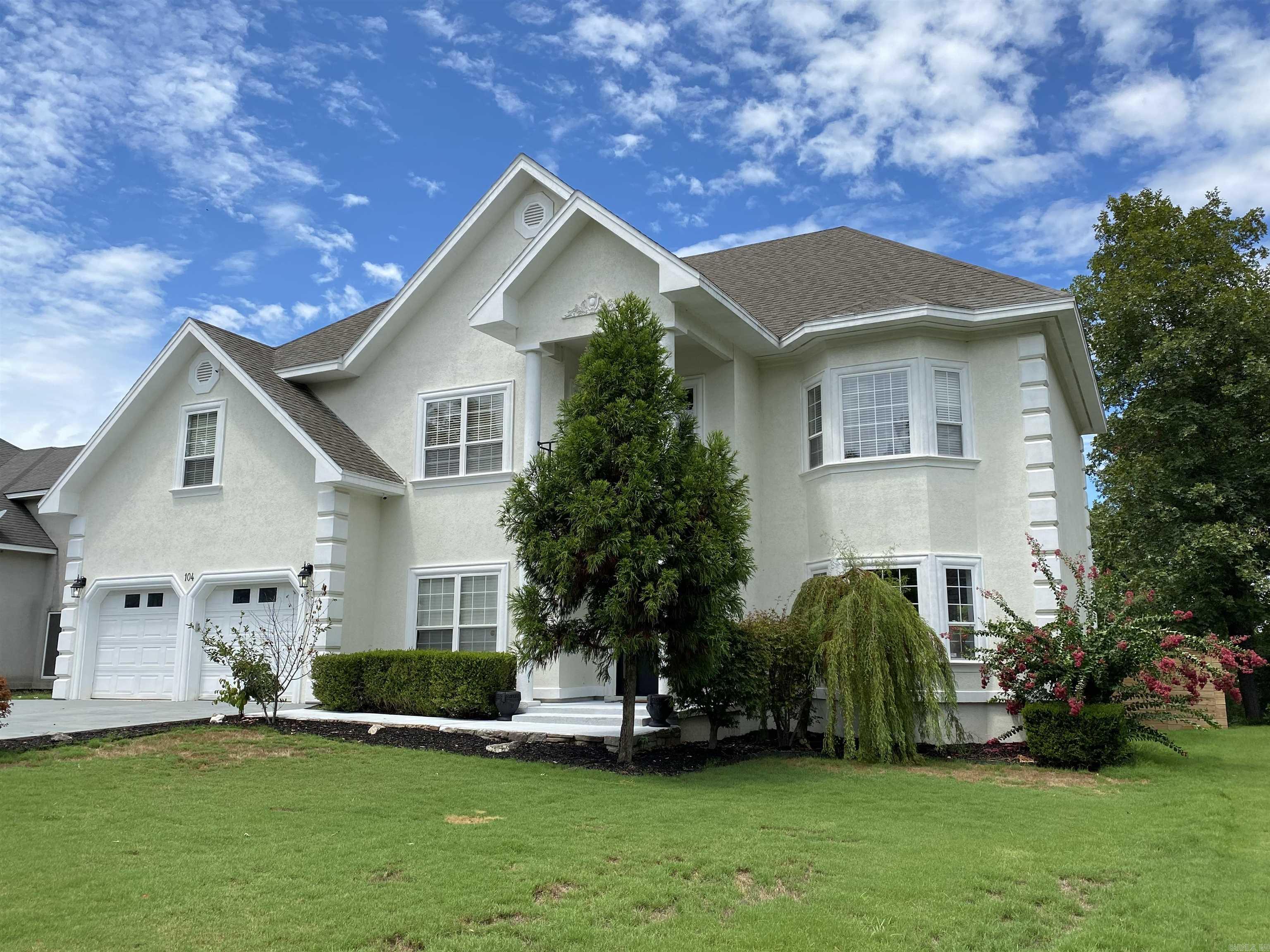 HUNTERS COVE - Residential