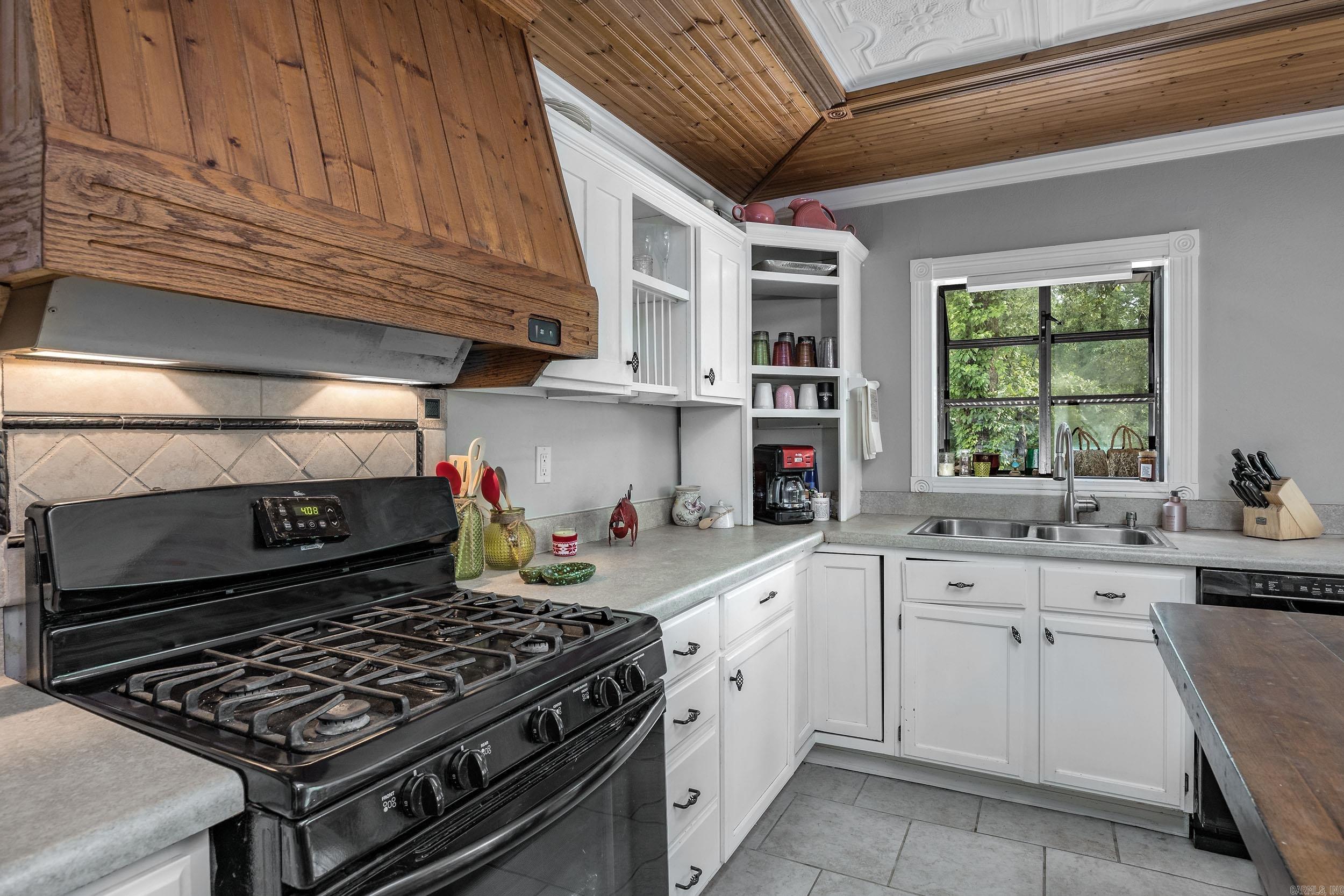 WESTWOOD - Residential