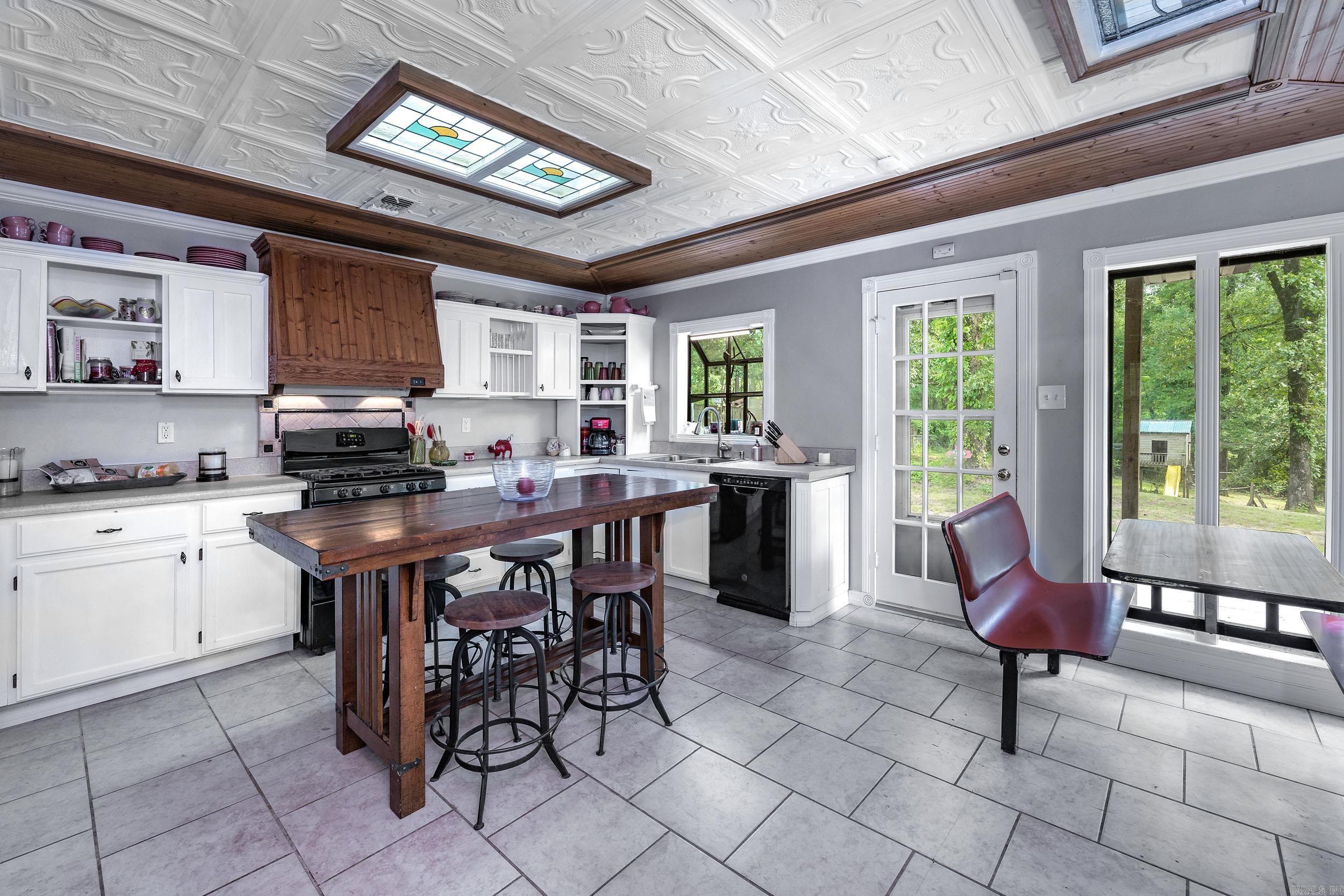 WESTWOOD - Residential