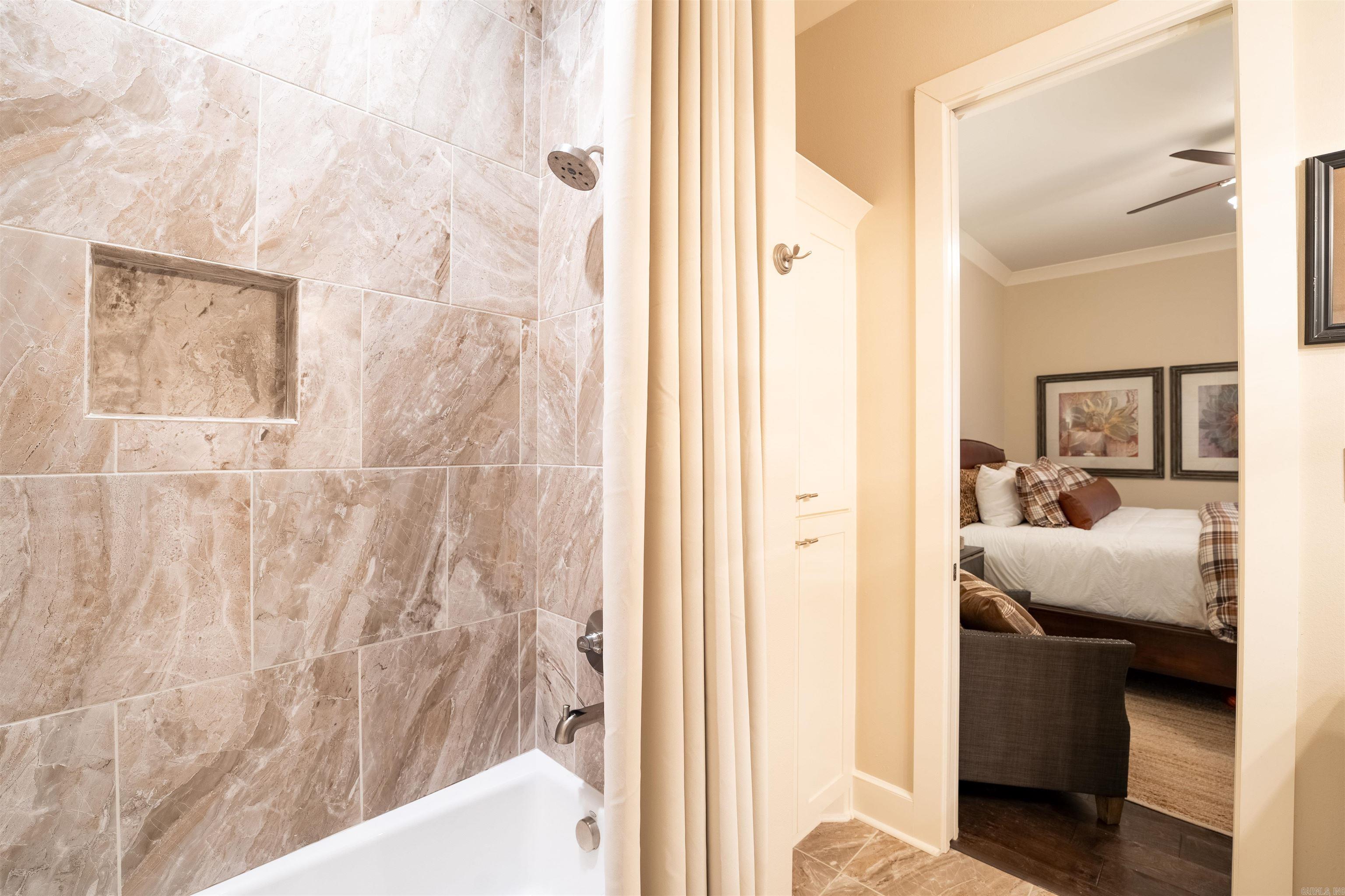 CHENAL VALLEY ENSBURY PLACE - Residential