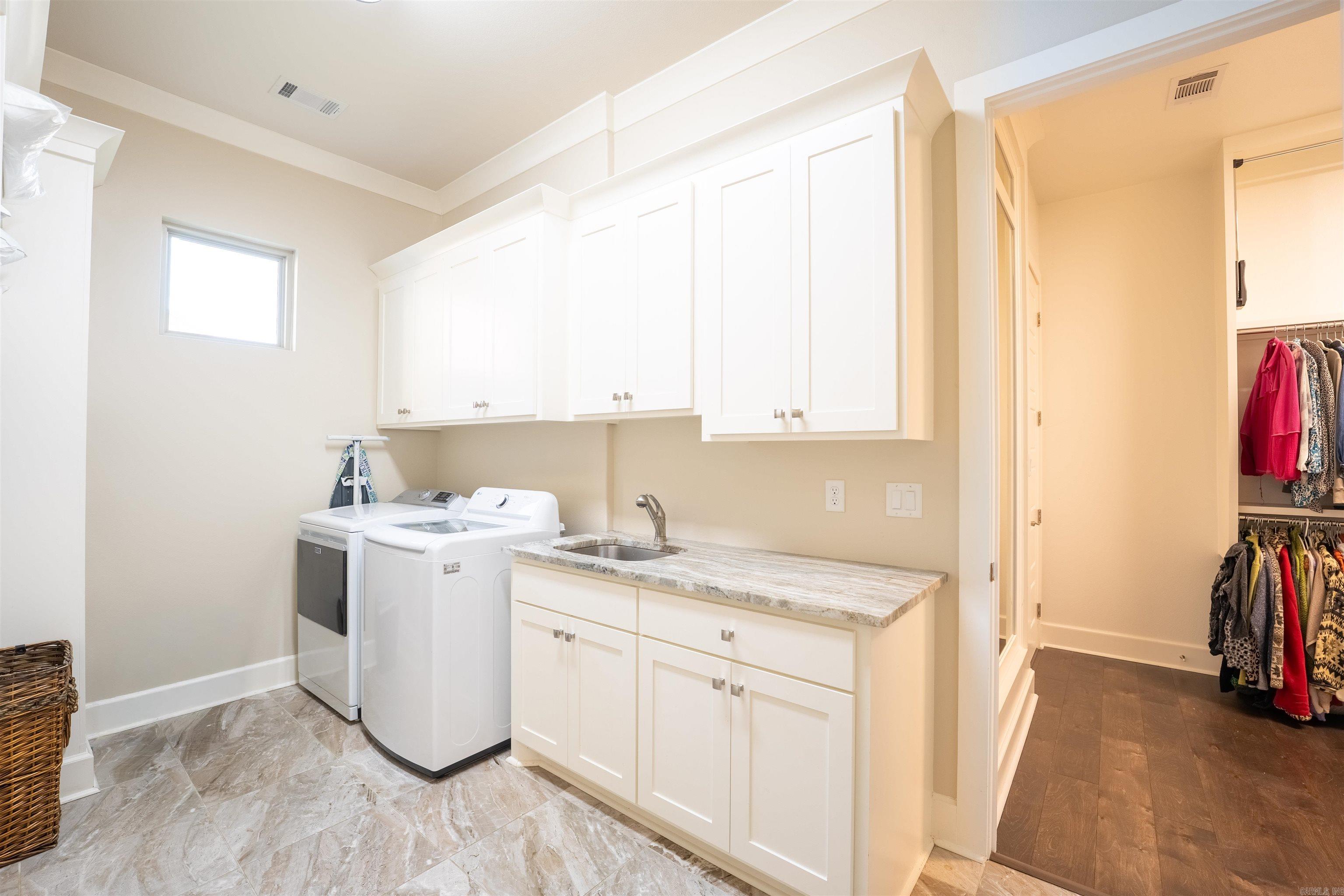 CHENAL VALLEY ENSBURY PLACE - Residential