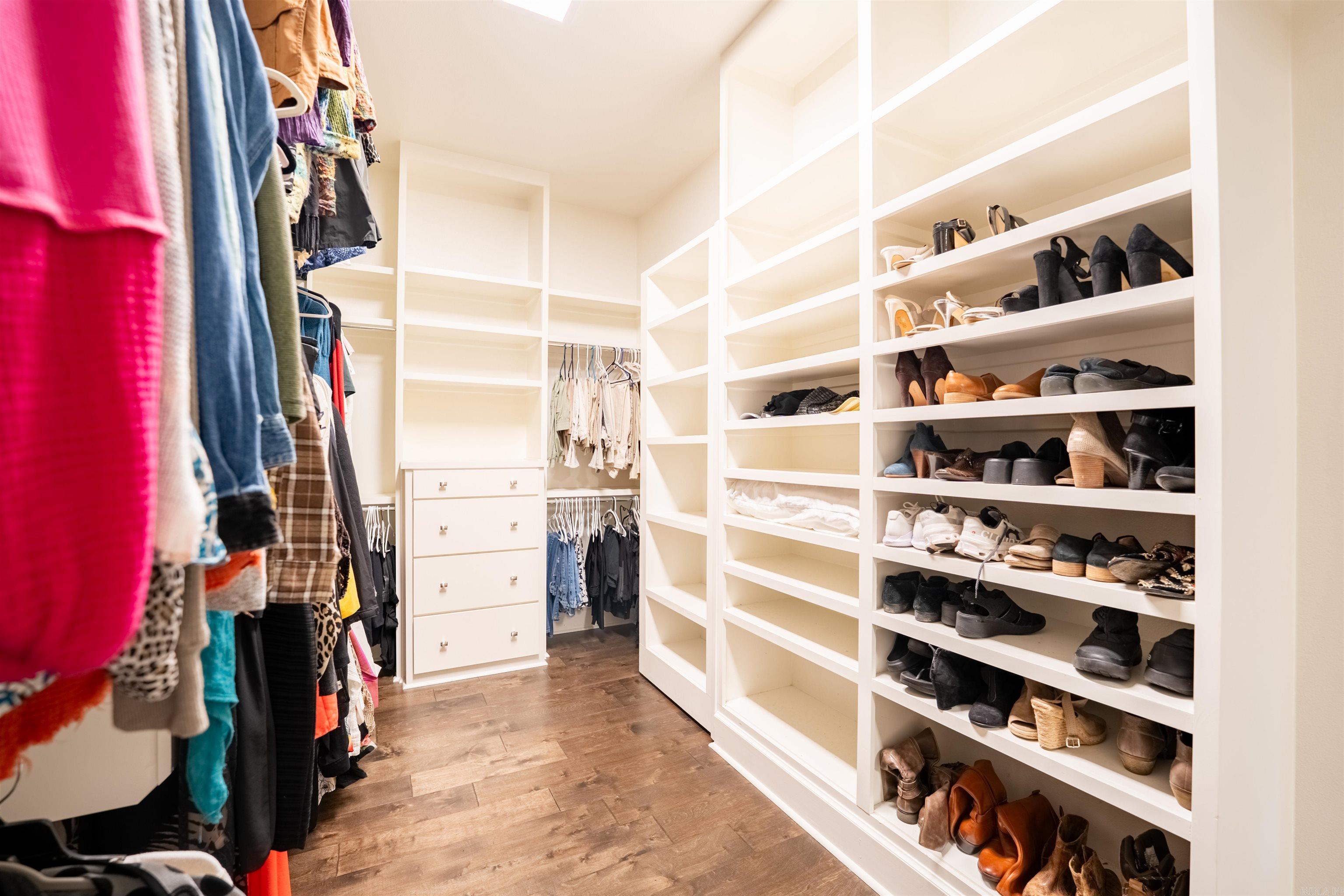 CHENAL VALLEY ENSBURY PLACE - Residential