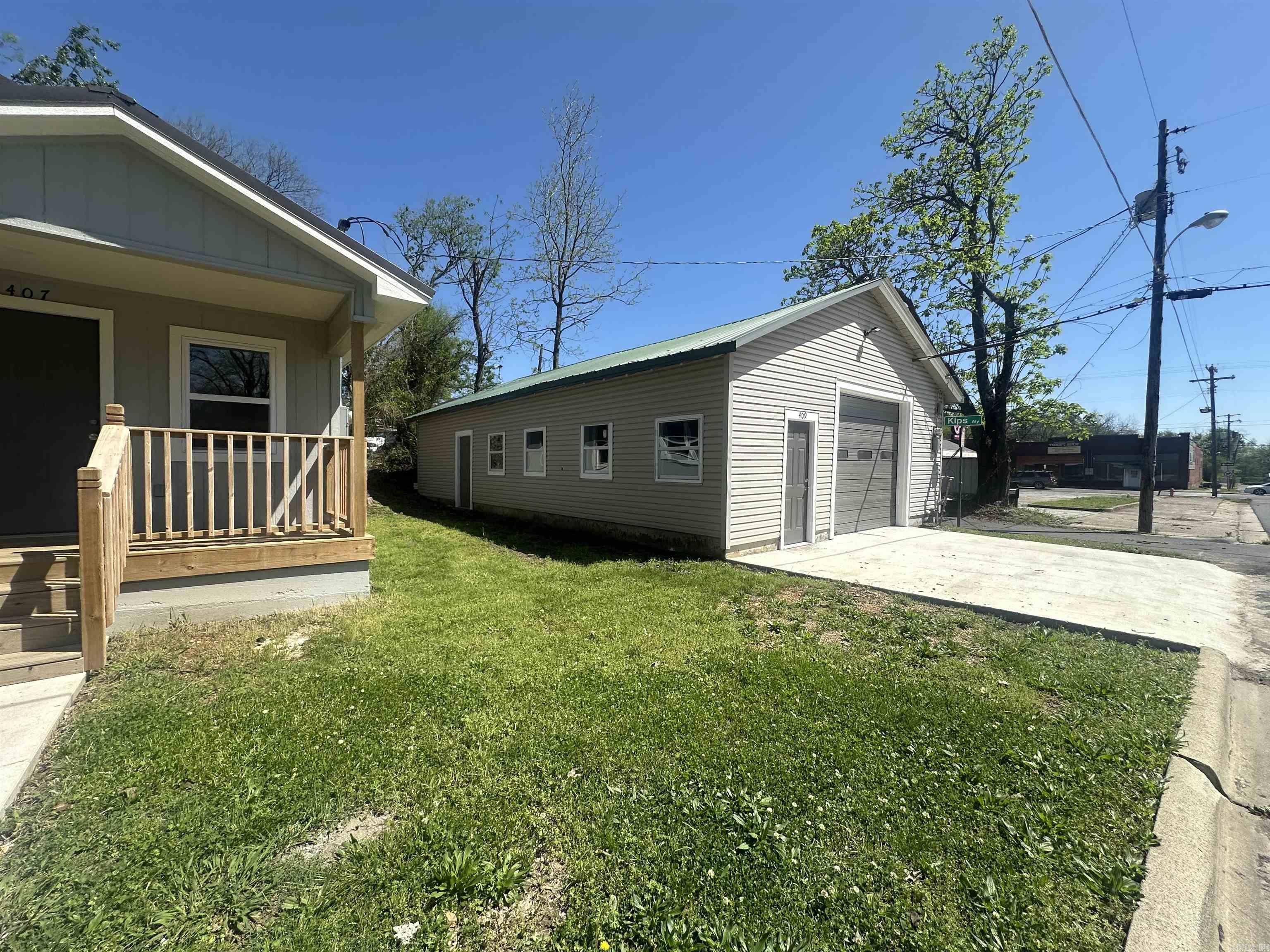 SOUTH HOT SPRINGS ADDITION - Residential