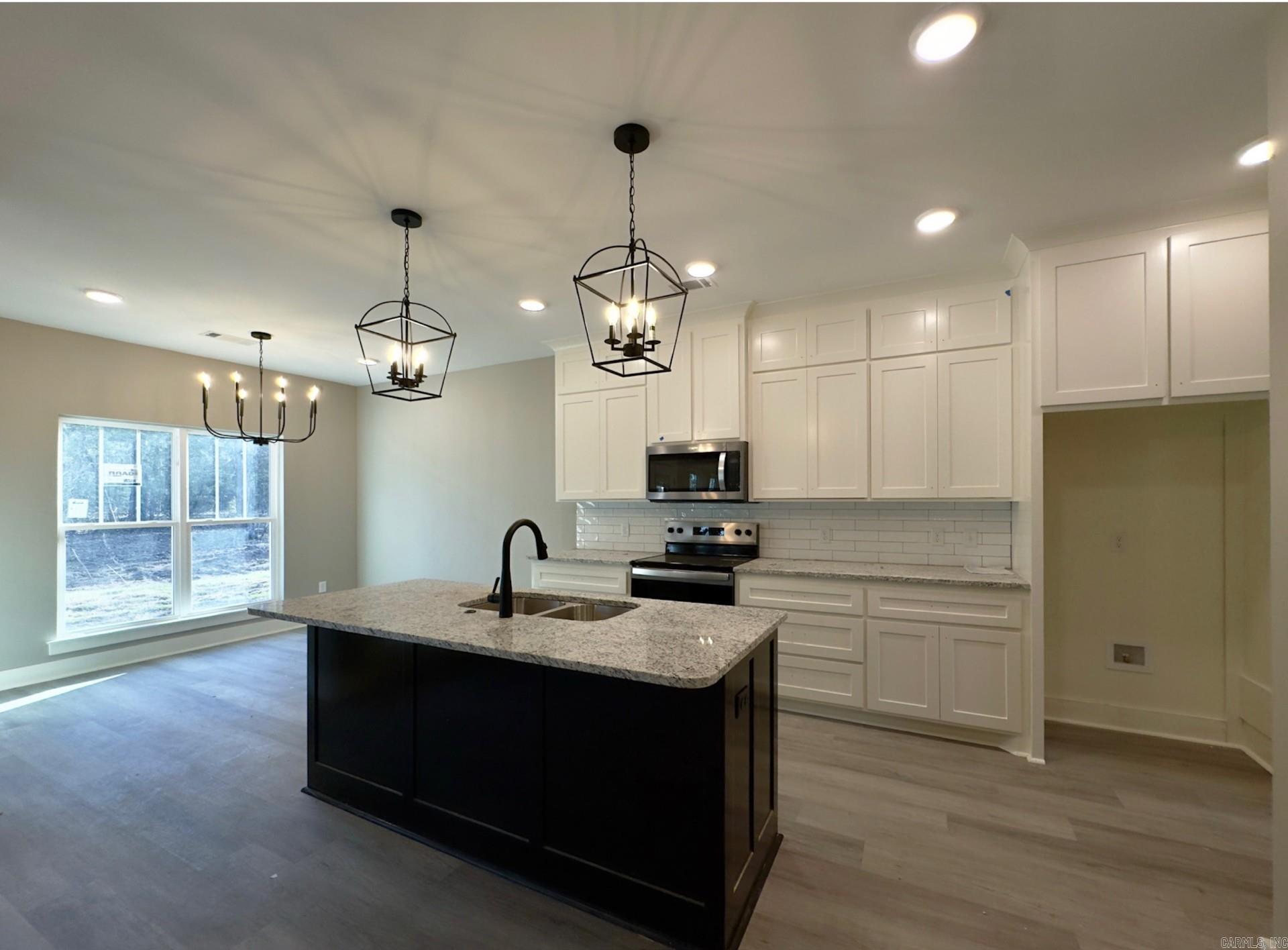 CARDINAL VALLEY - Residential