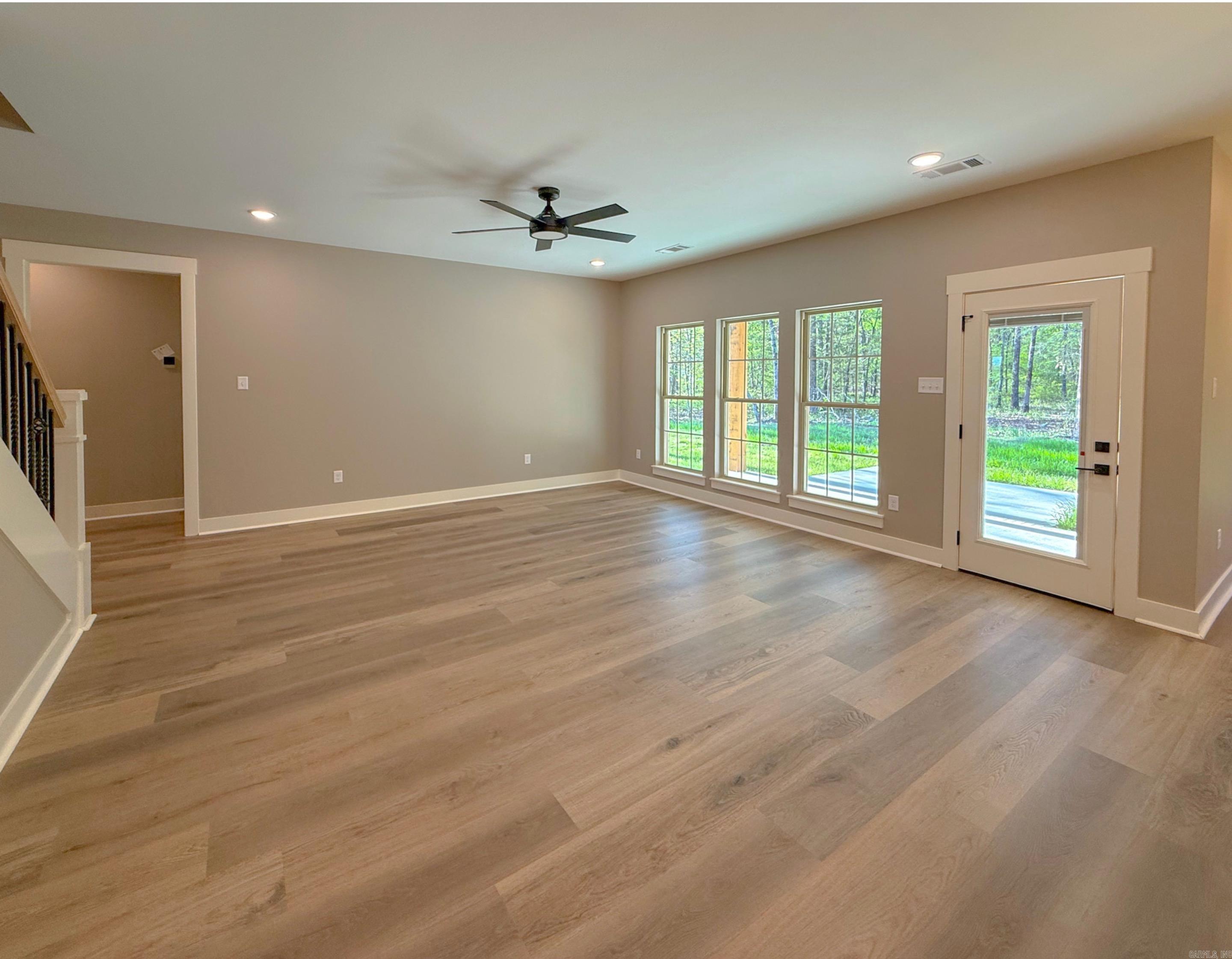 CARDINAL VALLEY - Residential