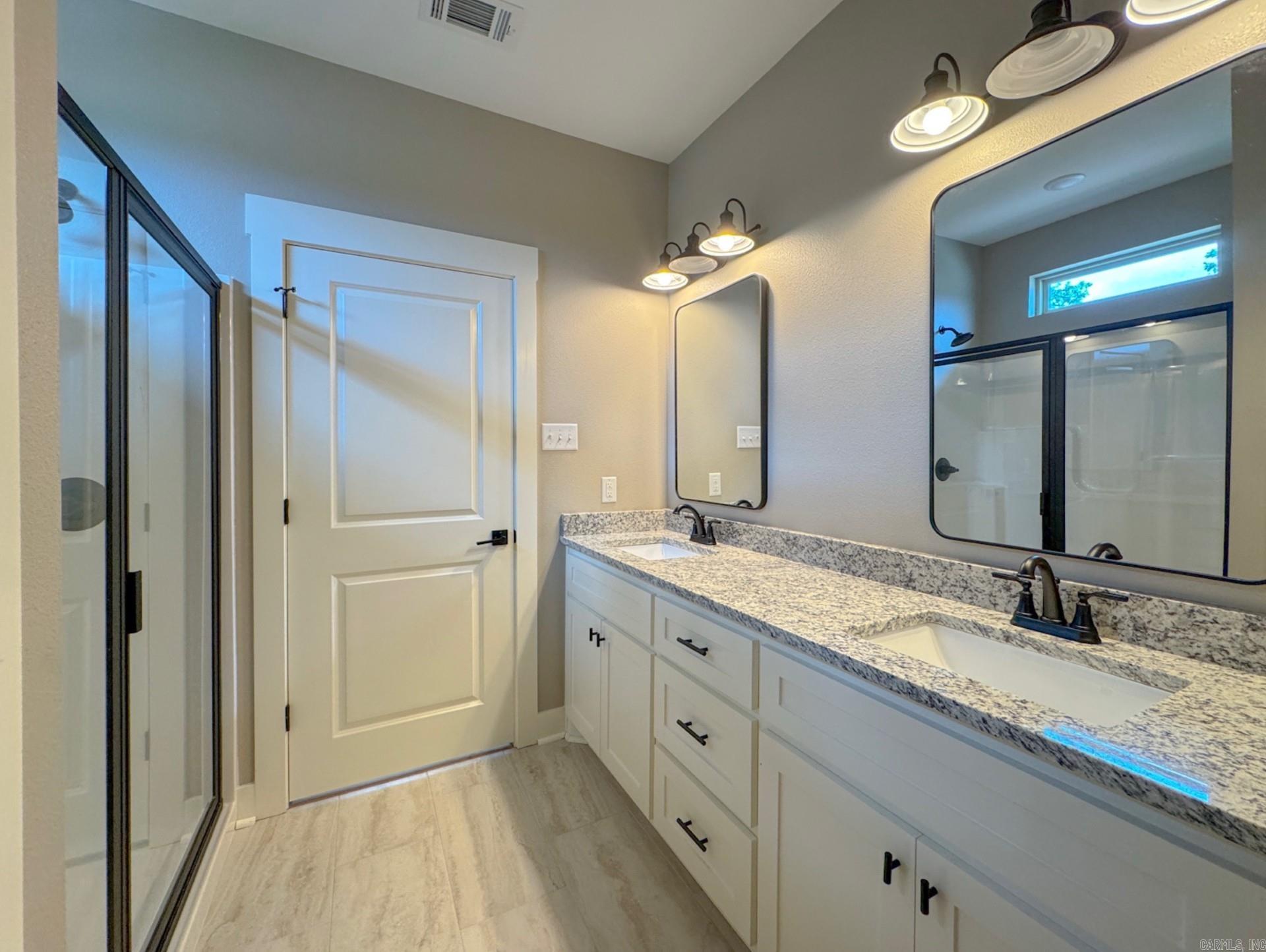 CARDINAL VALLEY - Residential