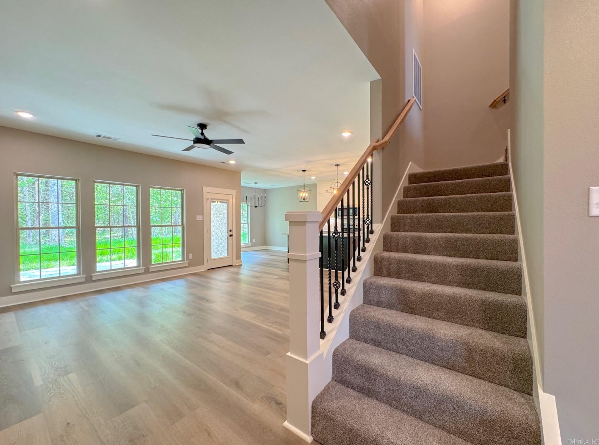 CARDINAL VALLEY - Residential