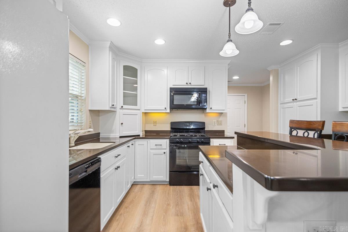 BRYANT OAKS - Residential