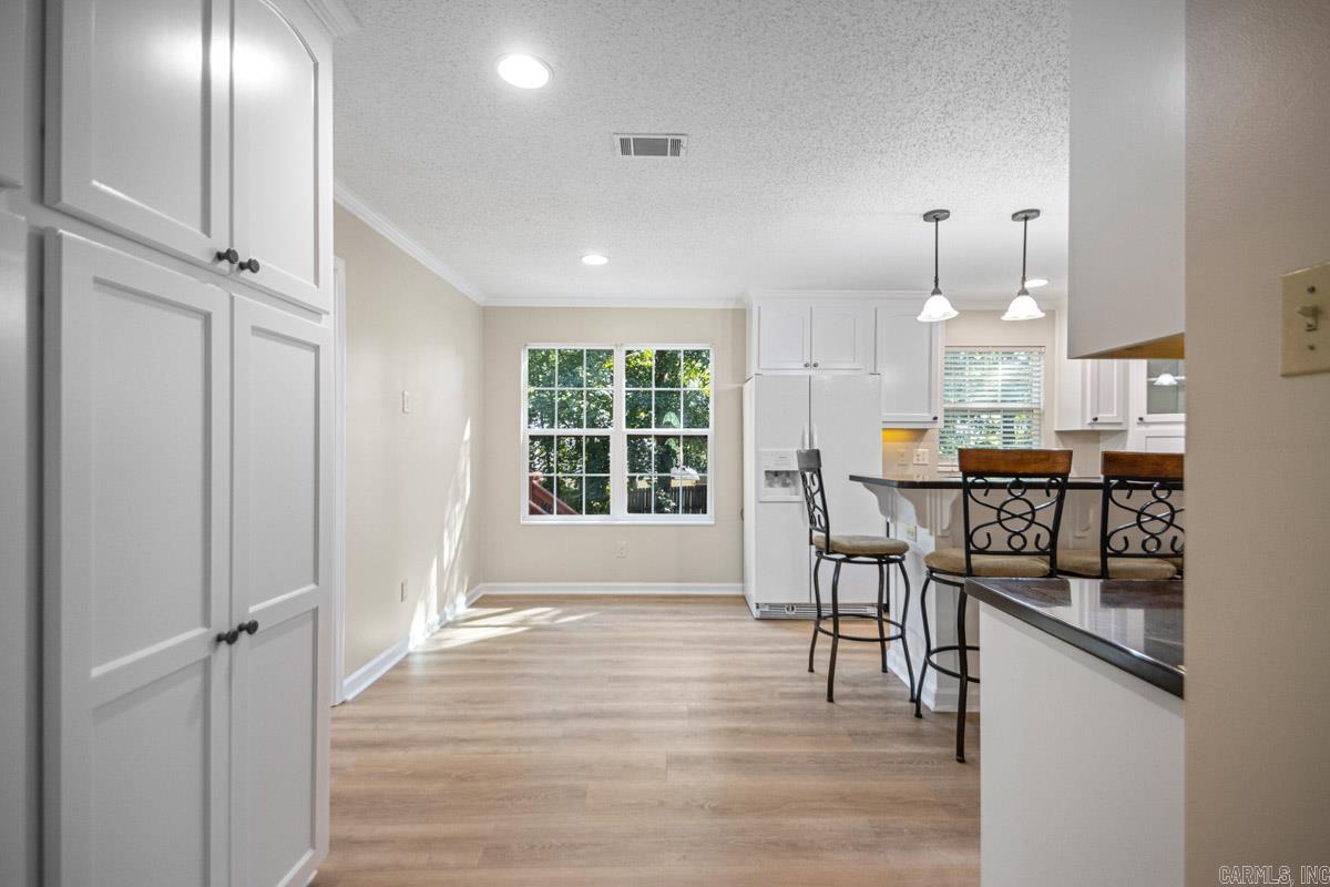 BRYANT OAKS - Residential