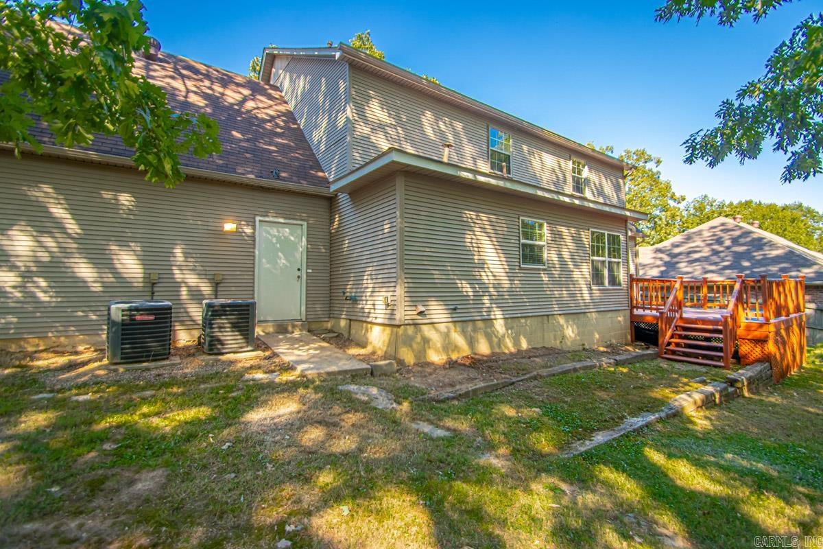 BRYANT OAKS - Residential