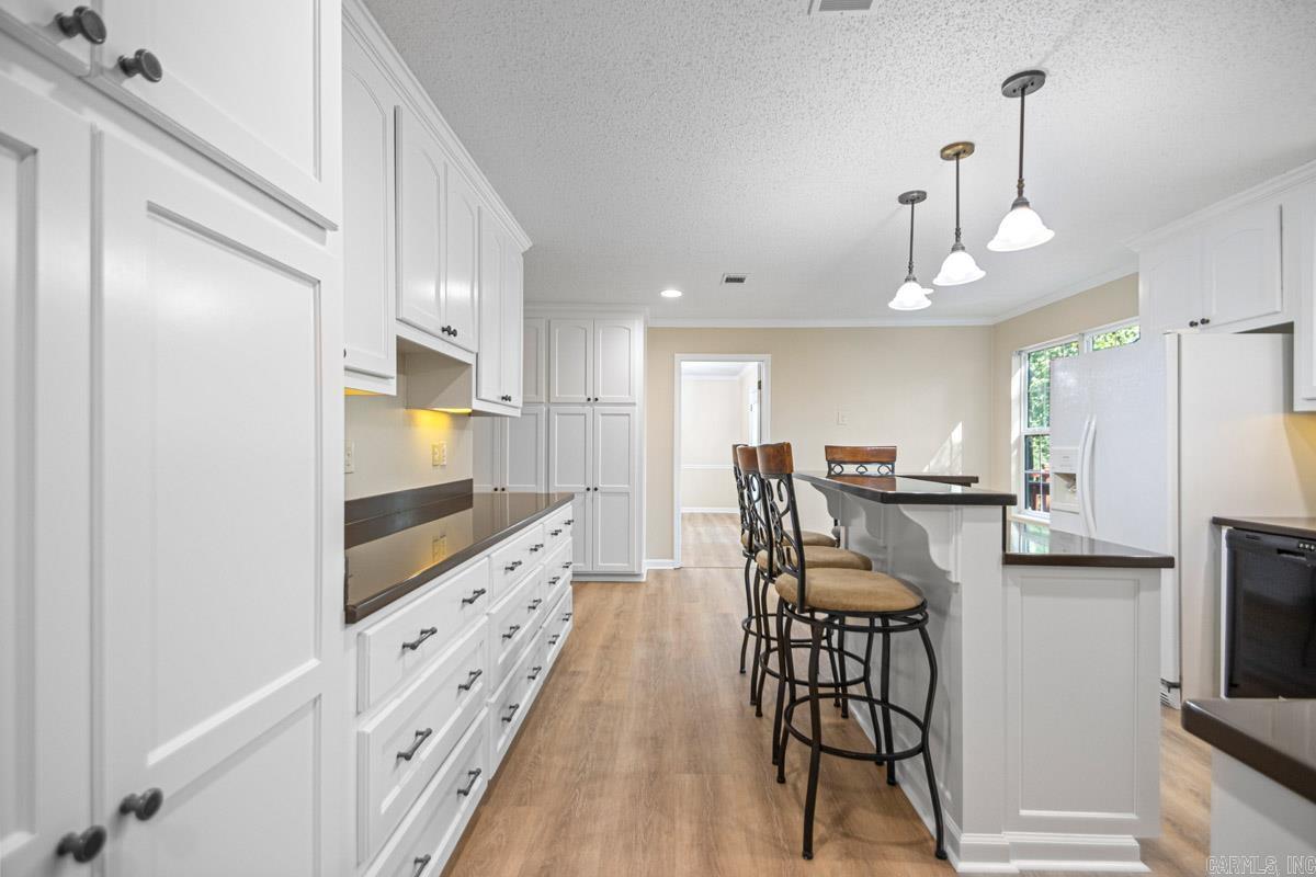 BRYANT OAKS - Residential