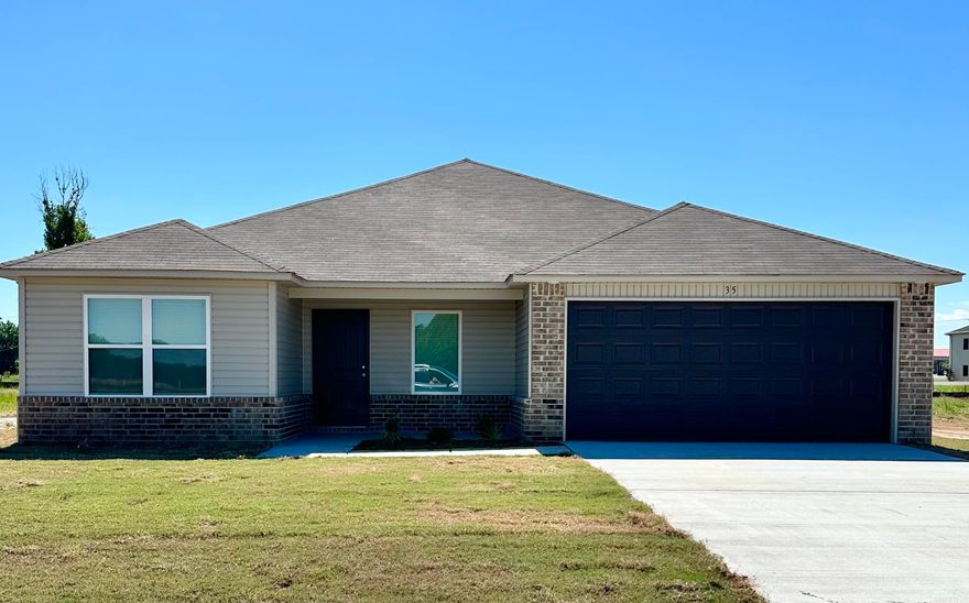 Kinsley II plan  Upgrades: 3050 Low E window in Master Bedroom, 14'x10' uncovered patio, plumbing faucet upgrade 2, 8" deep Kitchen sink, pull out chrome faucet upgrade, 50 gallon water heater, ceiling fan pre-wire and brace in bedrooms 2, 3 & 4, added cable jack, refrigerator cabinet, single vanity countertop with added cabinet stack in Master Bathroom, flush laminate bar top in Kitchen, raised ceilings in Living Areas per municipal requirements, fiberglass exterior doors, Cheyenne style doors, baseboards level 2, full sod, microwave hood in Kitchen, smooth top range.   $50 initial assessment due at closing.  *** AGENTS, SEE SHOWING REMARKS OR AGENT REMARKS. ***  THIS HOME IS SCHEDULED TO BE COMPLETE IN EARLY JUNE.